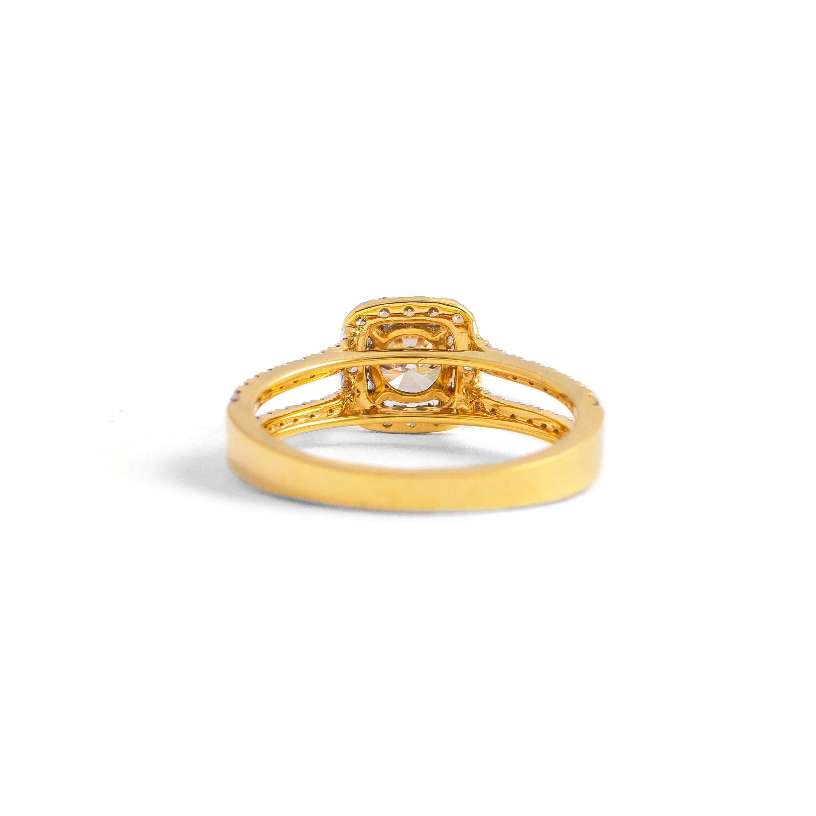 Round Cut Diamond Gold Ring For Sale