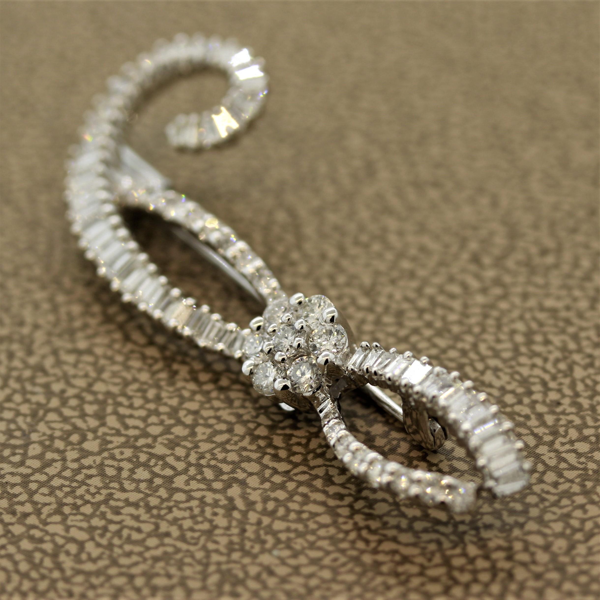 Mixed Cut Diamond Gold Spray Brooch For Sale