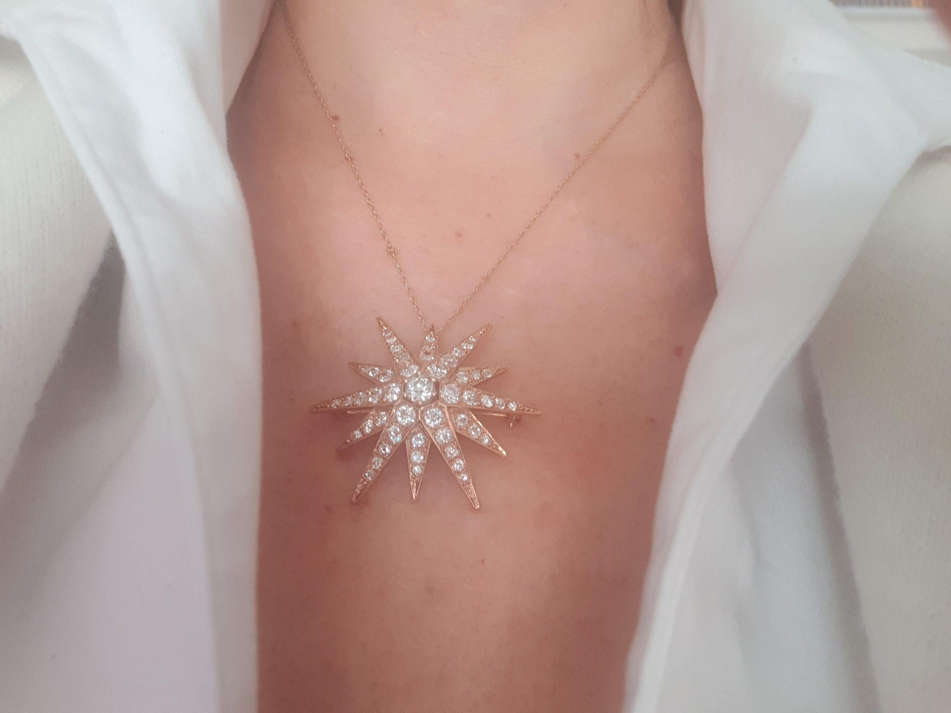 Women's Diamond Gold Twelve-Rayed Star Brooch Pendant For Sale