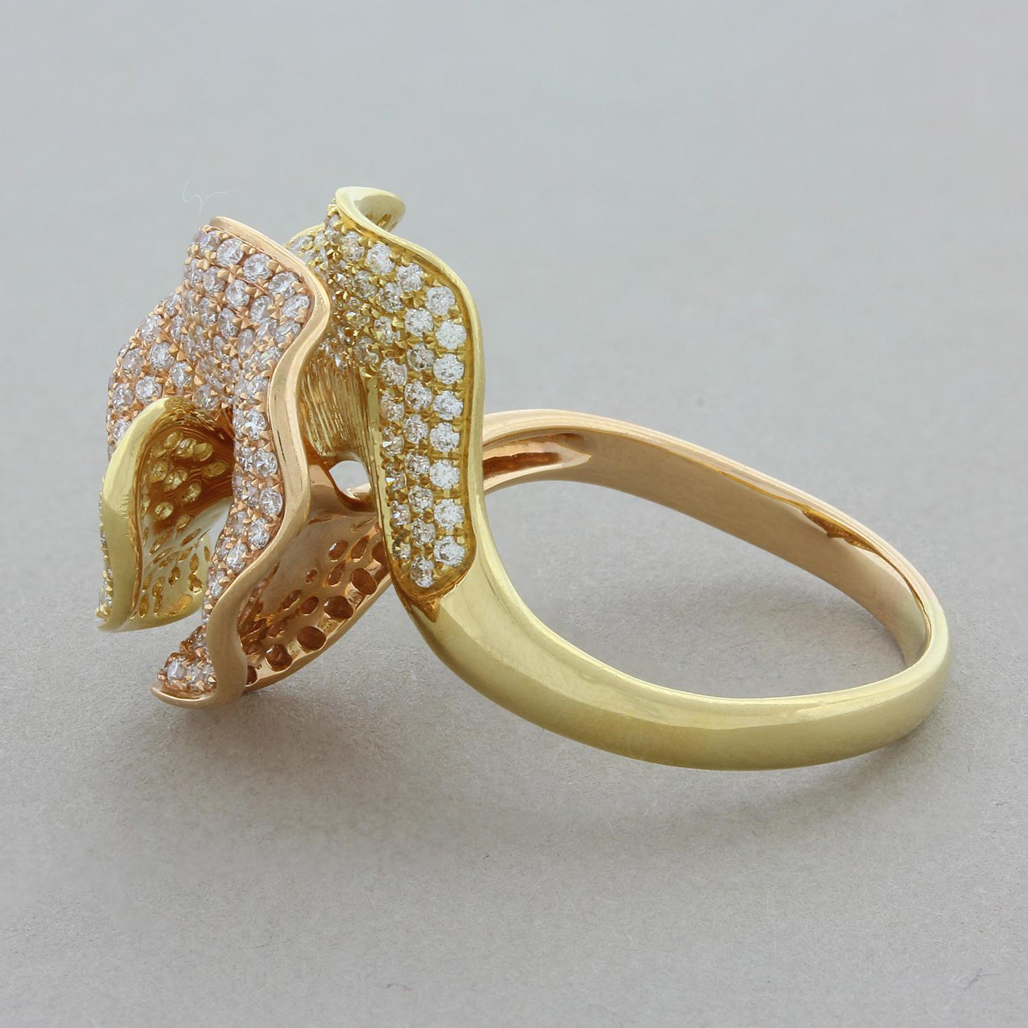 Round Cut Diamond Gold Two-Tone Flower Ring