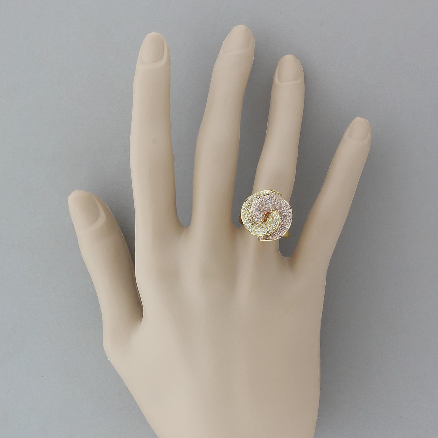 Women's or Men's Diamond Gold Two-Tone Flower Ring