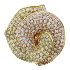 Diamond Gold Two-Tone Flower Ring Diamond Gold Two-Tone Flower Ring