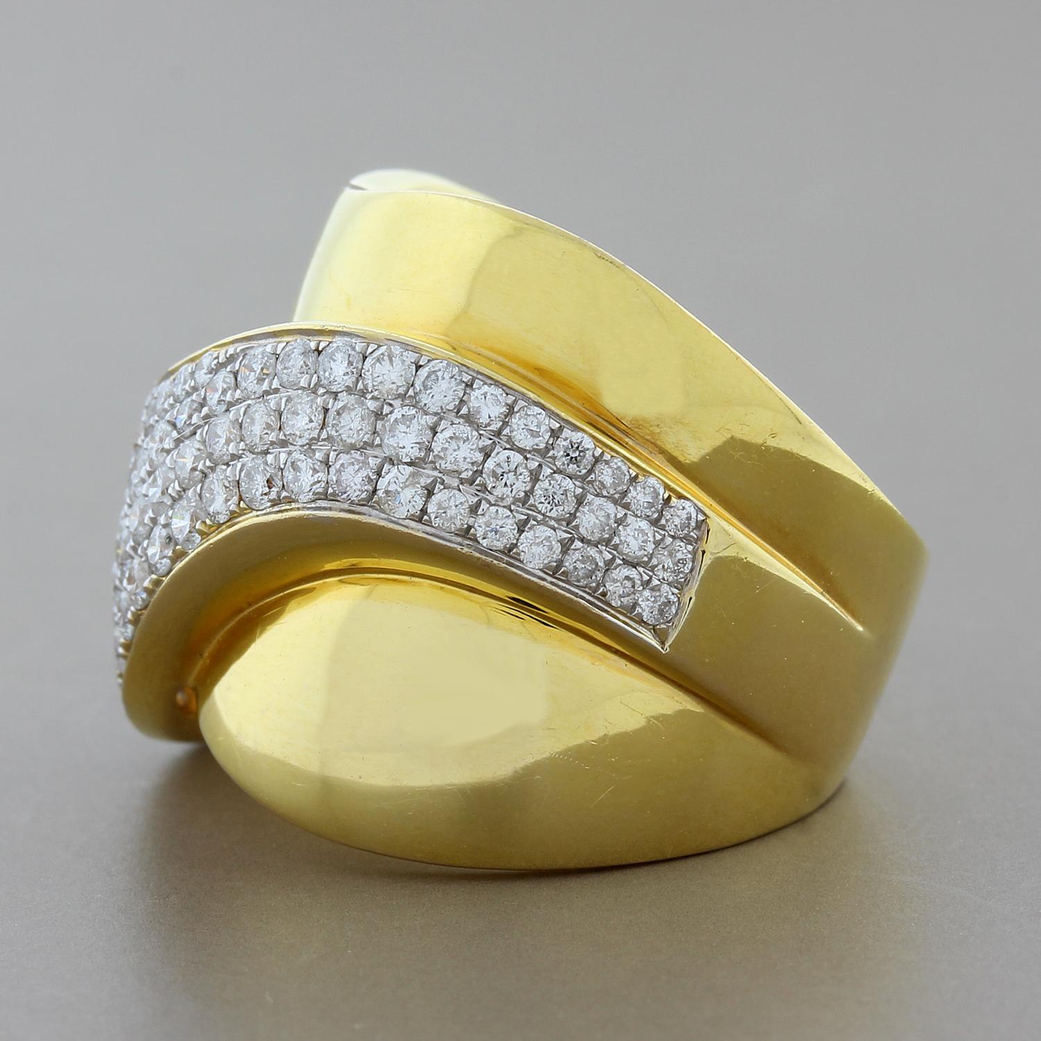 Round Cut Diamond Gold Wave Band For Sale