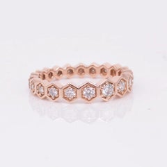 Diamond Graduating Hexagon Eternity Band In Rose Gold