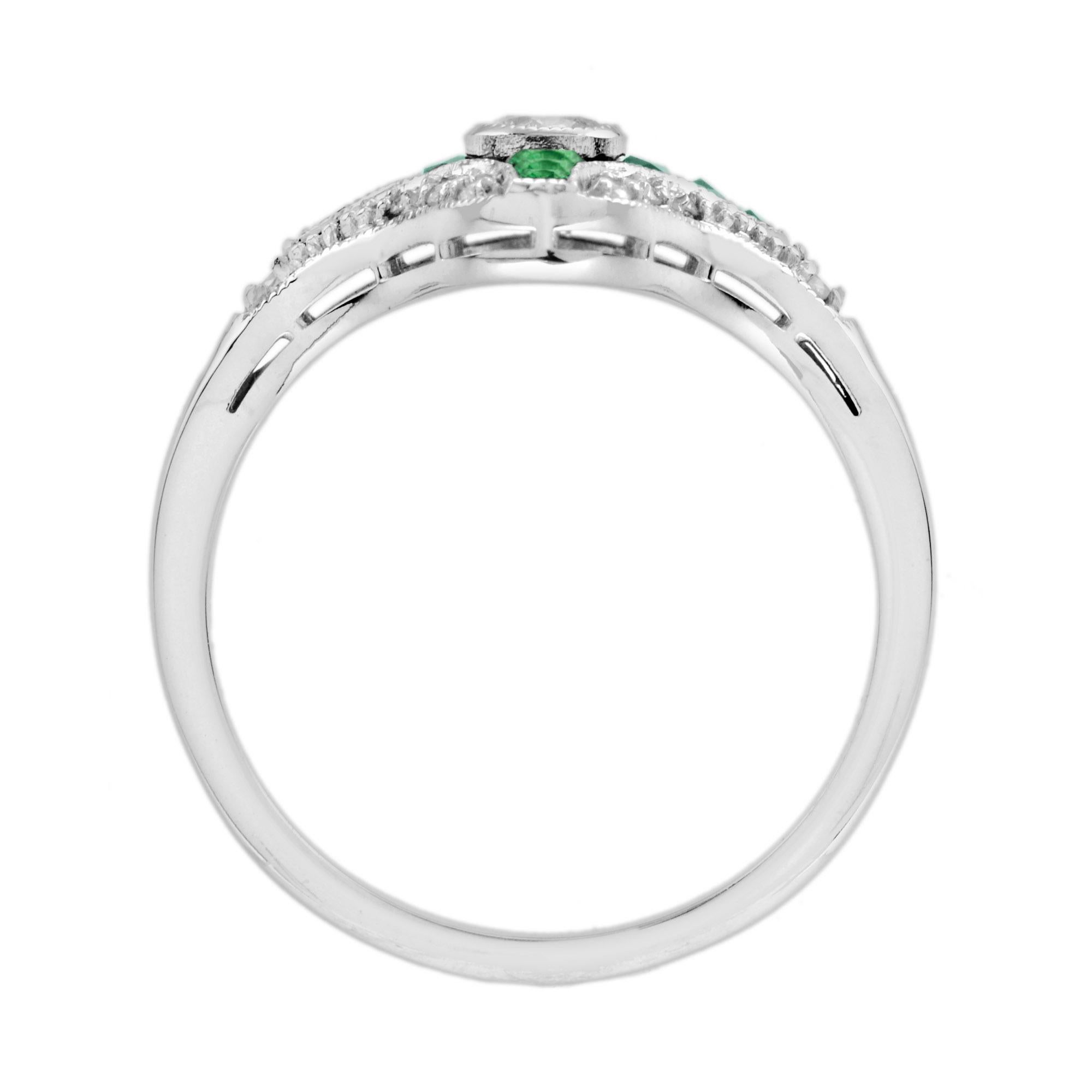 Taille ronde Bague en or blanc unique avec diamant et émeraude verte de taille fantaisie de style Art Deco en vente
