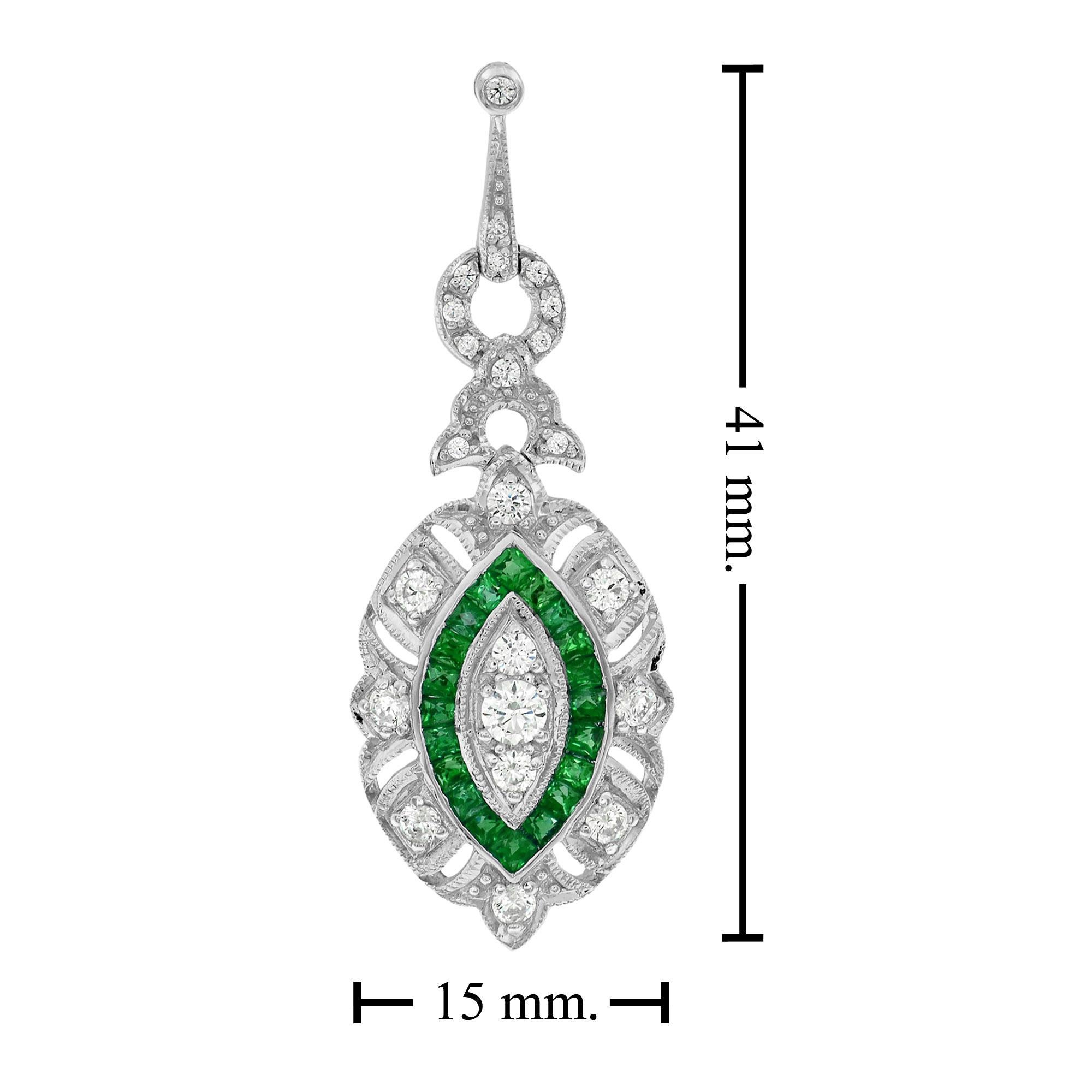 Orecchini d'oro con diamante e smeraldo verde aureolato in stile Art Déco a forma di marquise in vendita 1