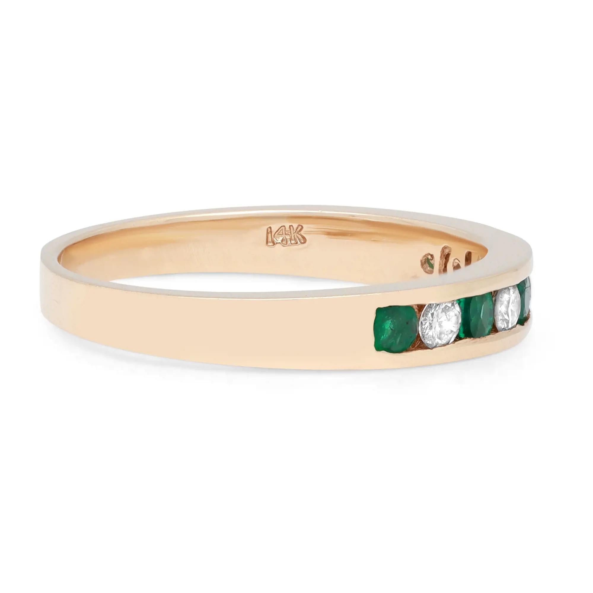 Round Cut Diamond & Green Emerald Ladies Channel Set Band Ring 14K Yellow Gold For Sale
