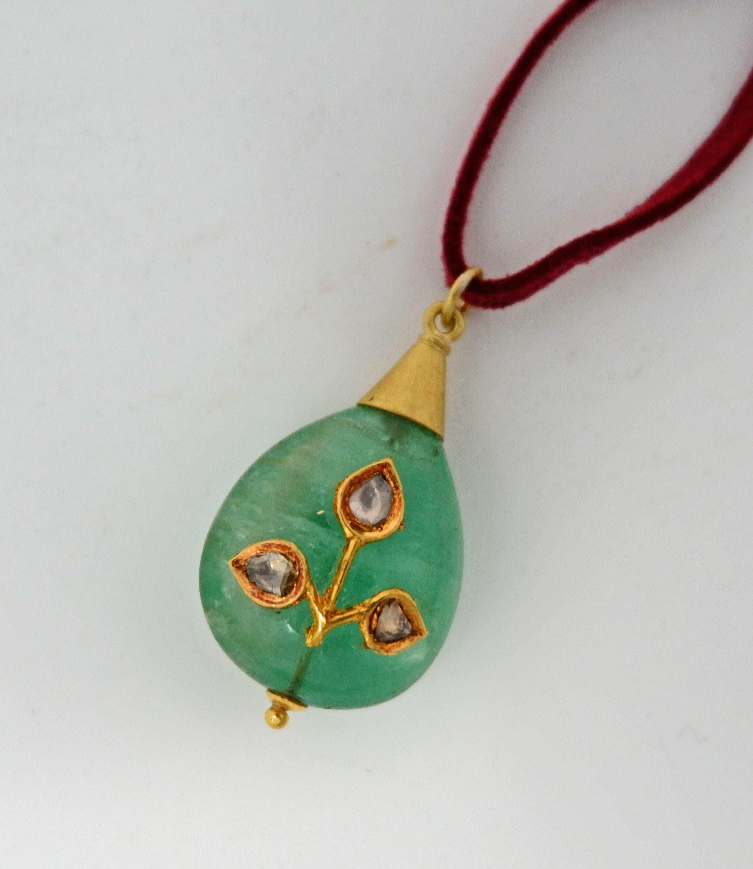 Diamond Green Fluorite and 18 Karat Gold Pendant Necklace 3