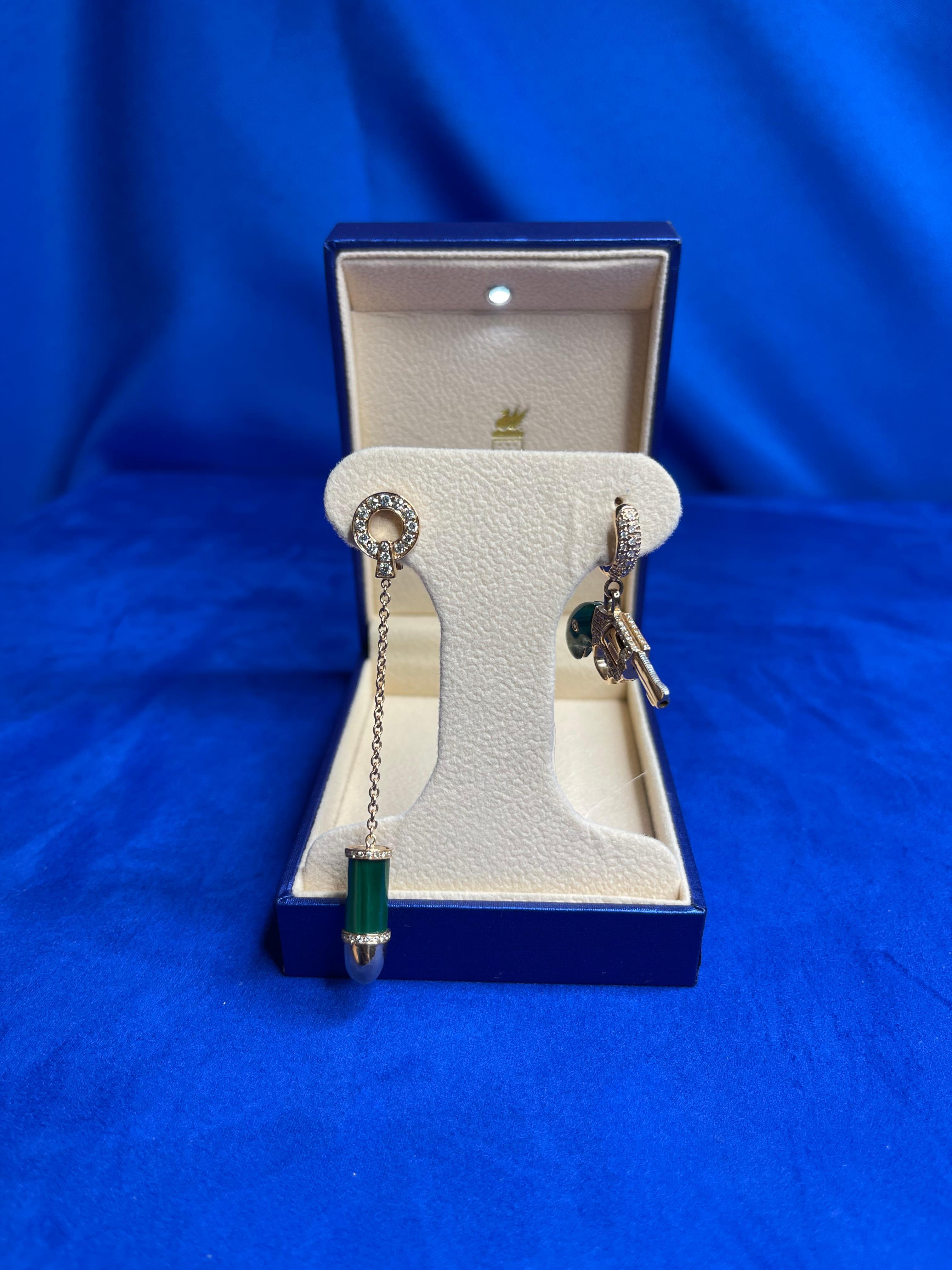 Diamond Green Malachite Pave Bullet 18 Karat Rose Gold Circle Drop Chain Earring For Sale 1