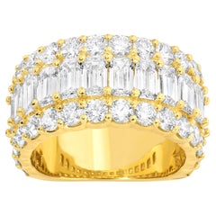 Diamond Half Eternity Band Ring Emerald Round 5.28 Carats 18K Yellow Gold