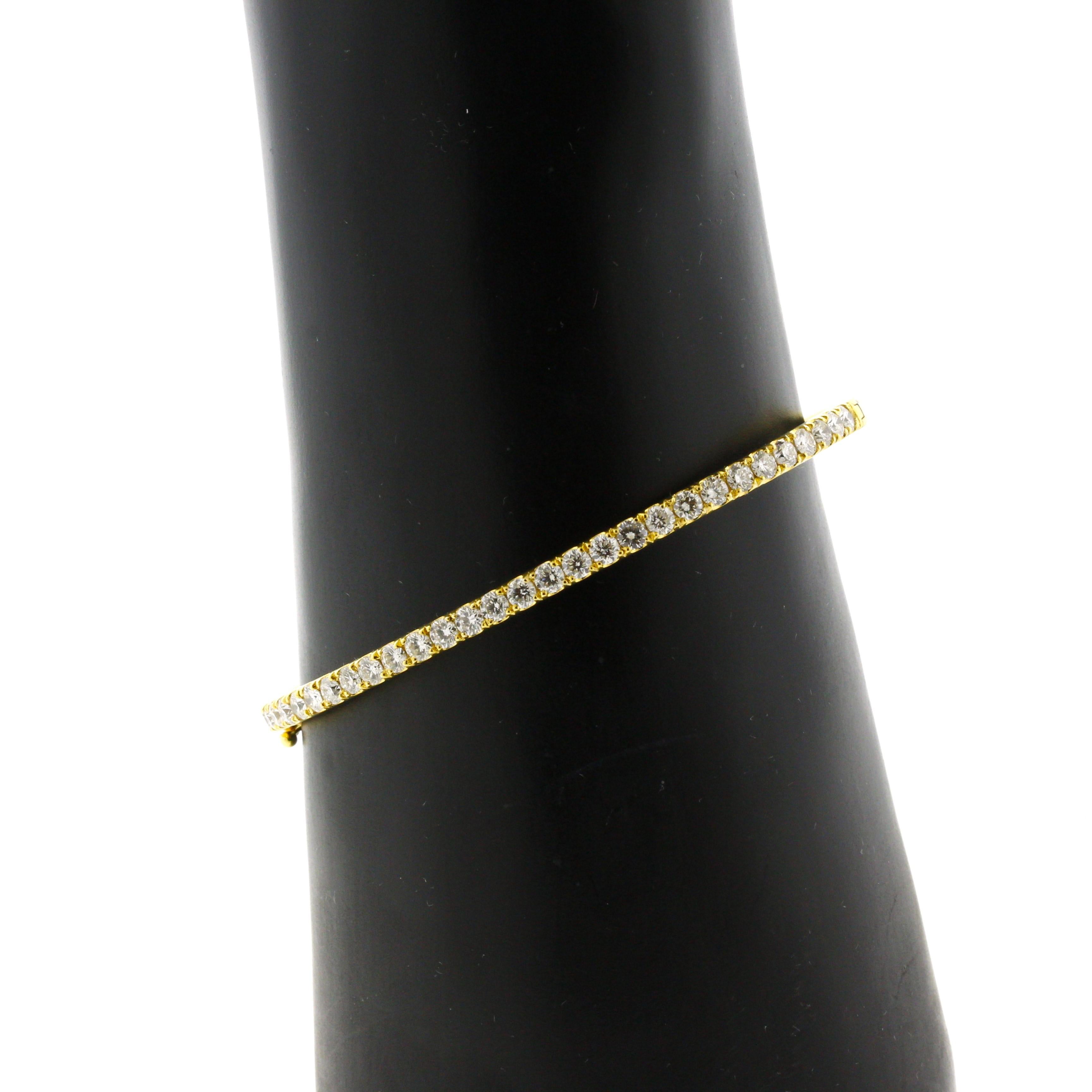 Round Cut Diamond Half-Eternity Gold Bangle Bracelet For Sale