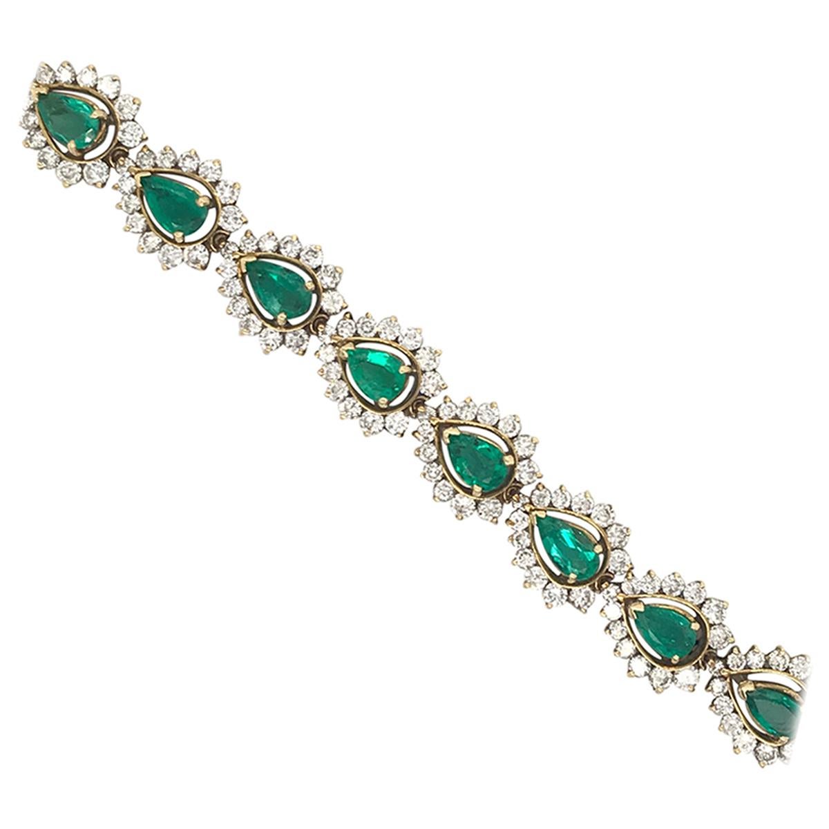Diamond Halo Bracelet with Pear Shape Emeralds 13.25 Carat 18 Karat Gold