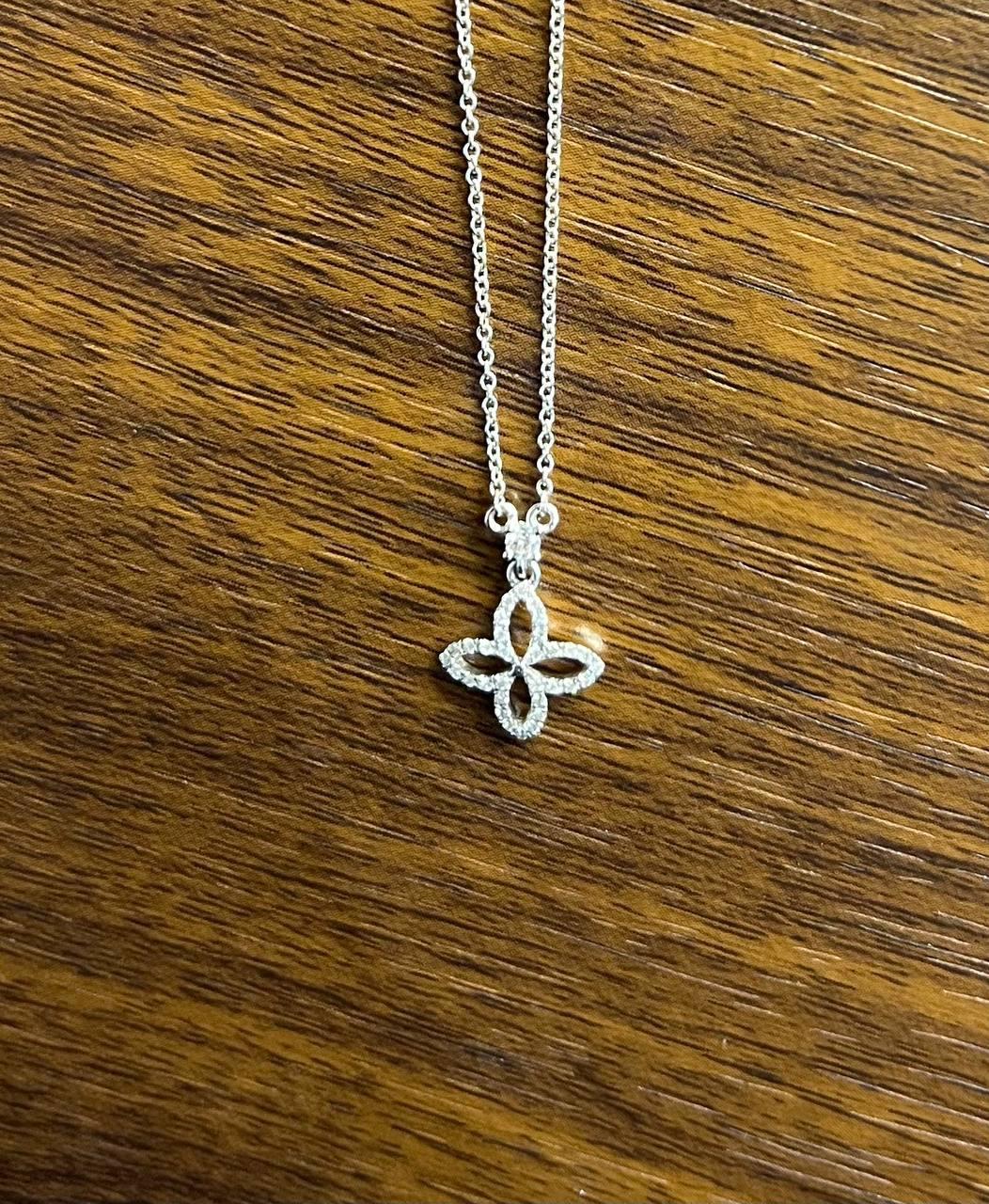 Diamond Halo Clover Floral Flower Symbol Motif 18K White Gold Pendant Necklace For Sale 1