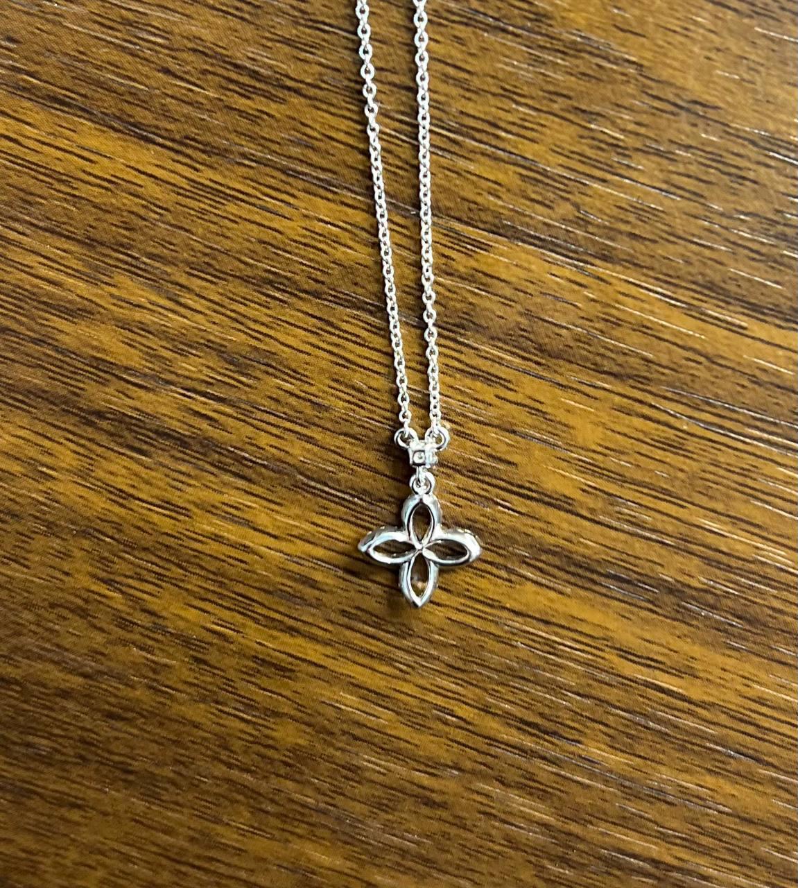Diamond Halo Clover Floral Flower Symbol Motif 18K White Gold Pendant Necklace For Sale 2
