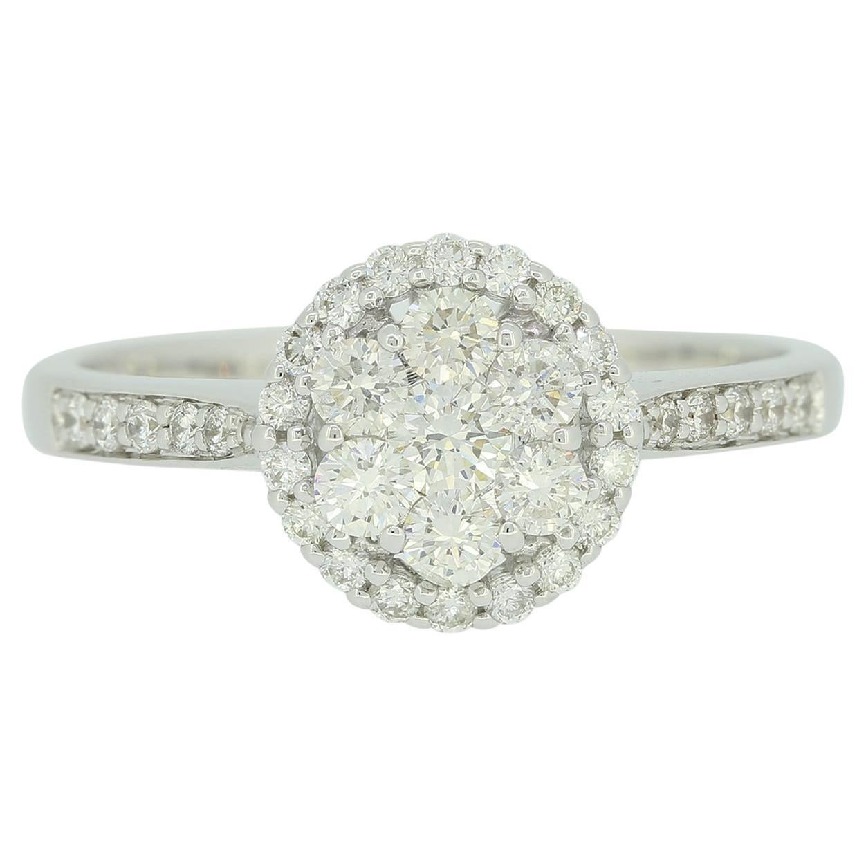Anello con diamante a forma di clessidra