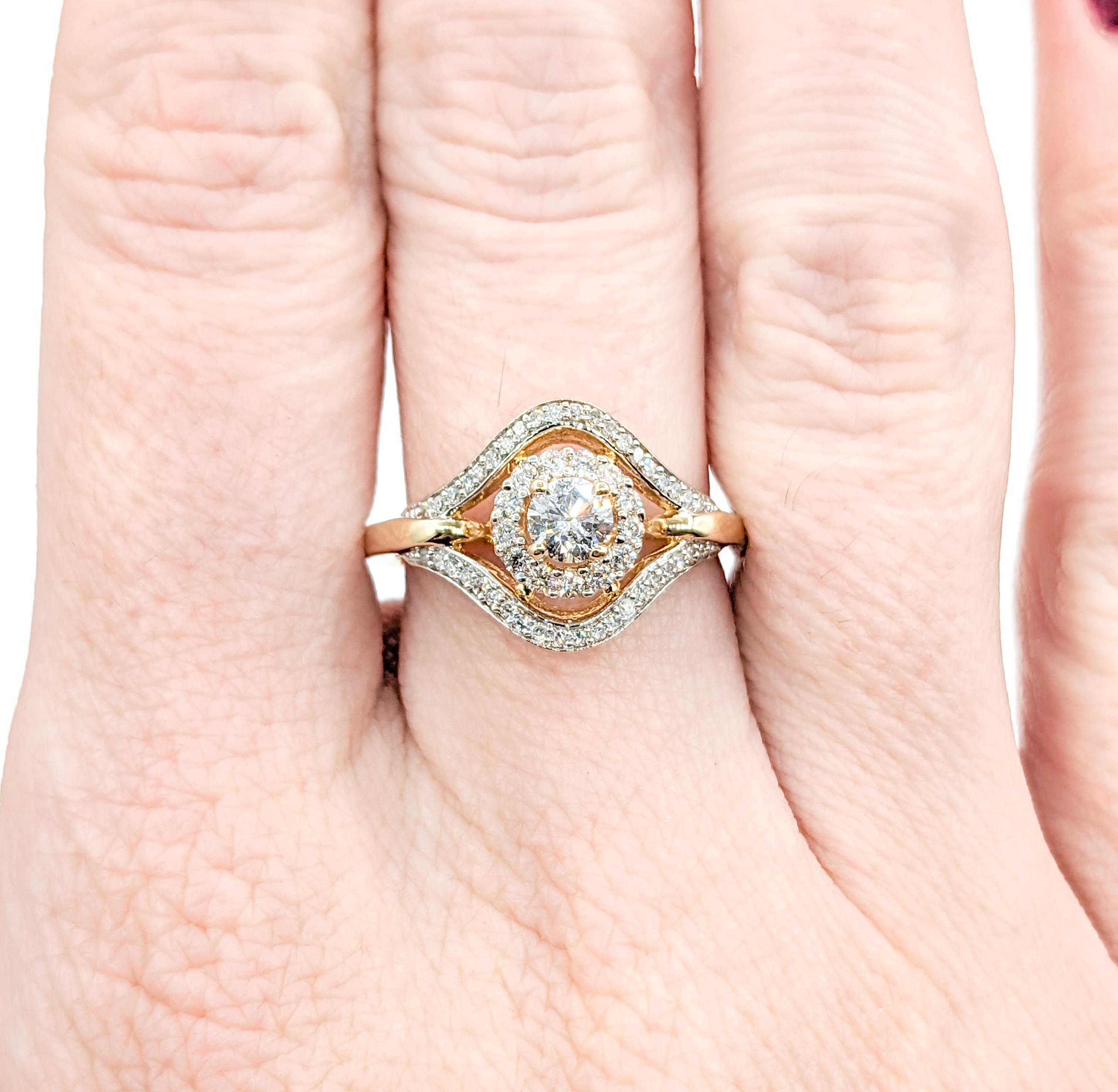 Round Cut Diamond Halo Engagement Ring in Gold