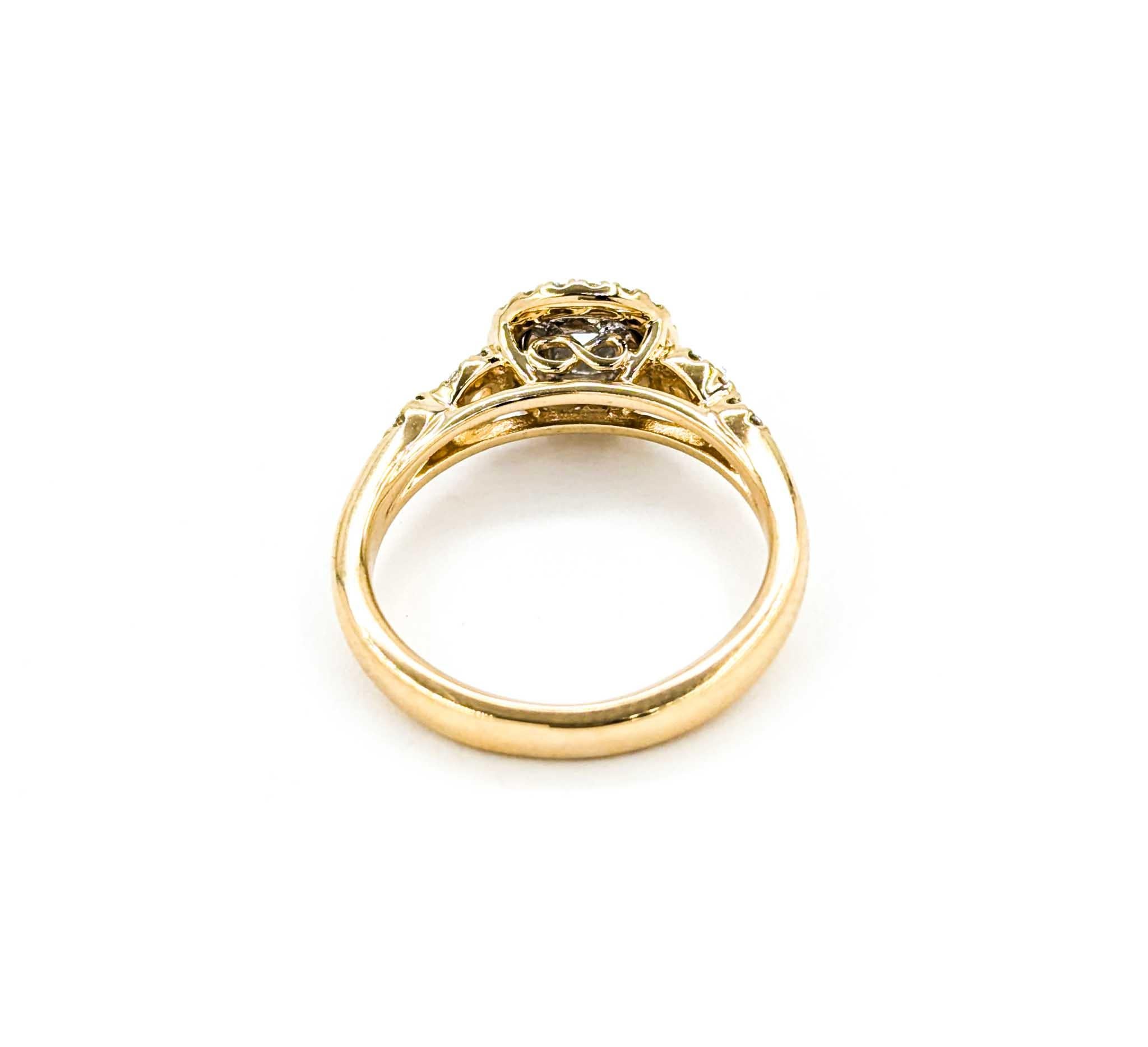Women's Diamond Halo Engagement Ring in Yellow Gold For Sale