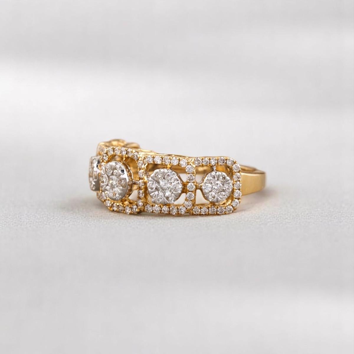 Diamond Halo Eternity Ring in 14K Solid Gold (Certified) In New Condition For Sale In New Delhi, DL