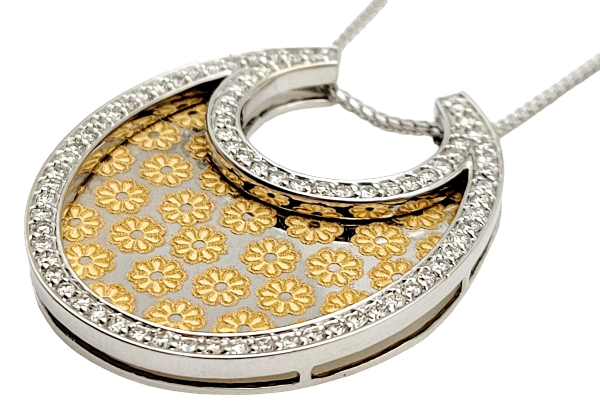 Contemporary Diamond Halo & Floral Pattern Etching Necklace in 18 Karat White & Yellow Gold For Sale