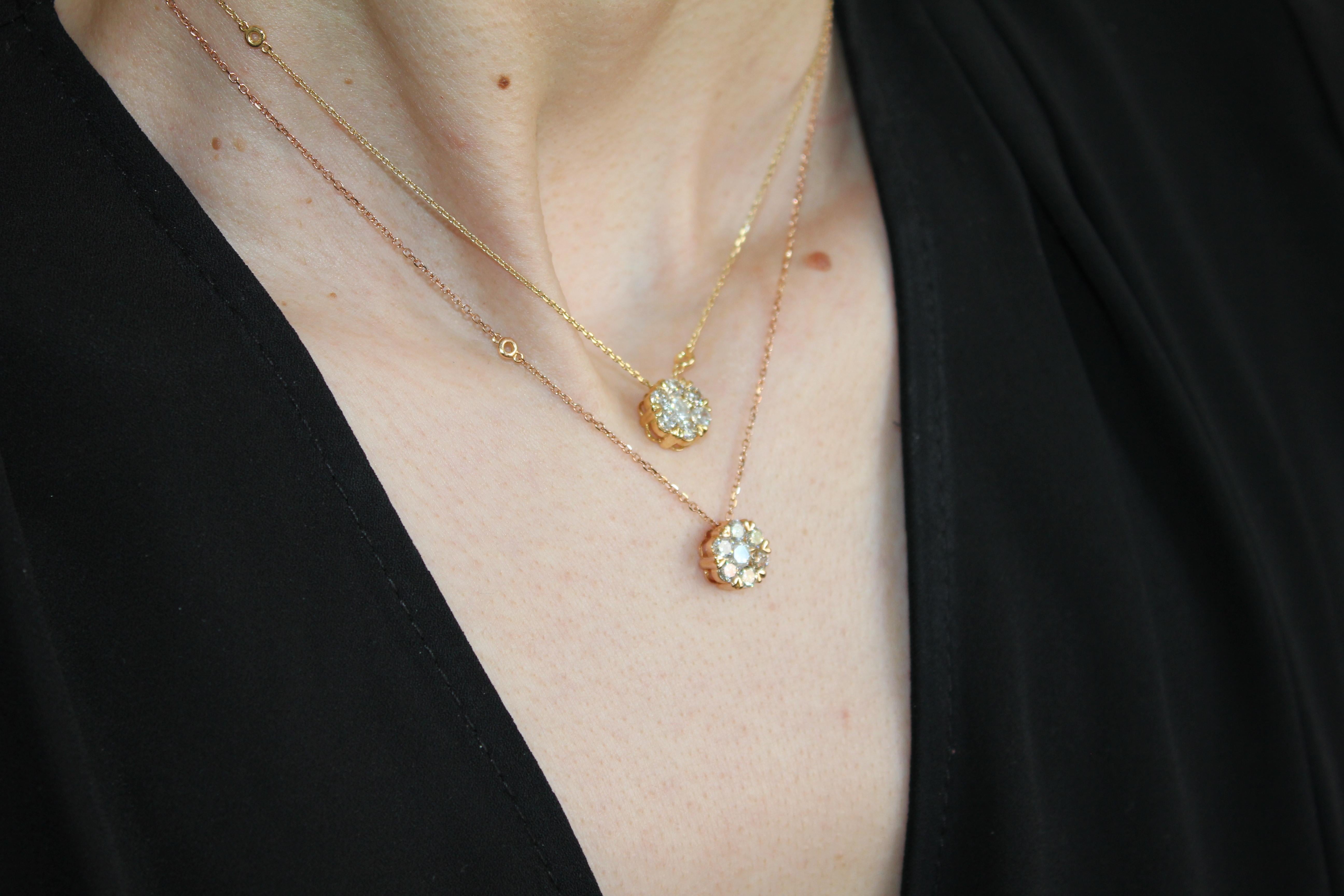 Diamant Halo Blume Sonne 18 Karat Gold Anhänger zierlich dünne Kette Station Halskette im Angebot 4