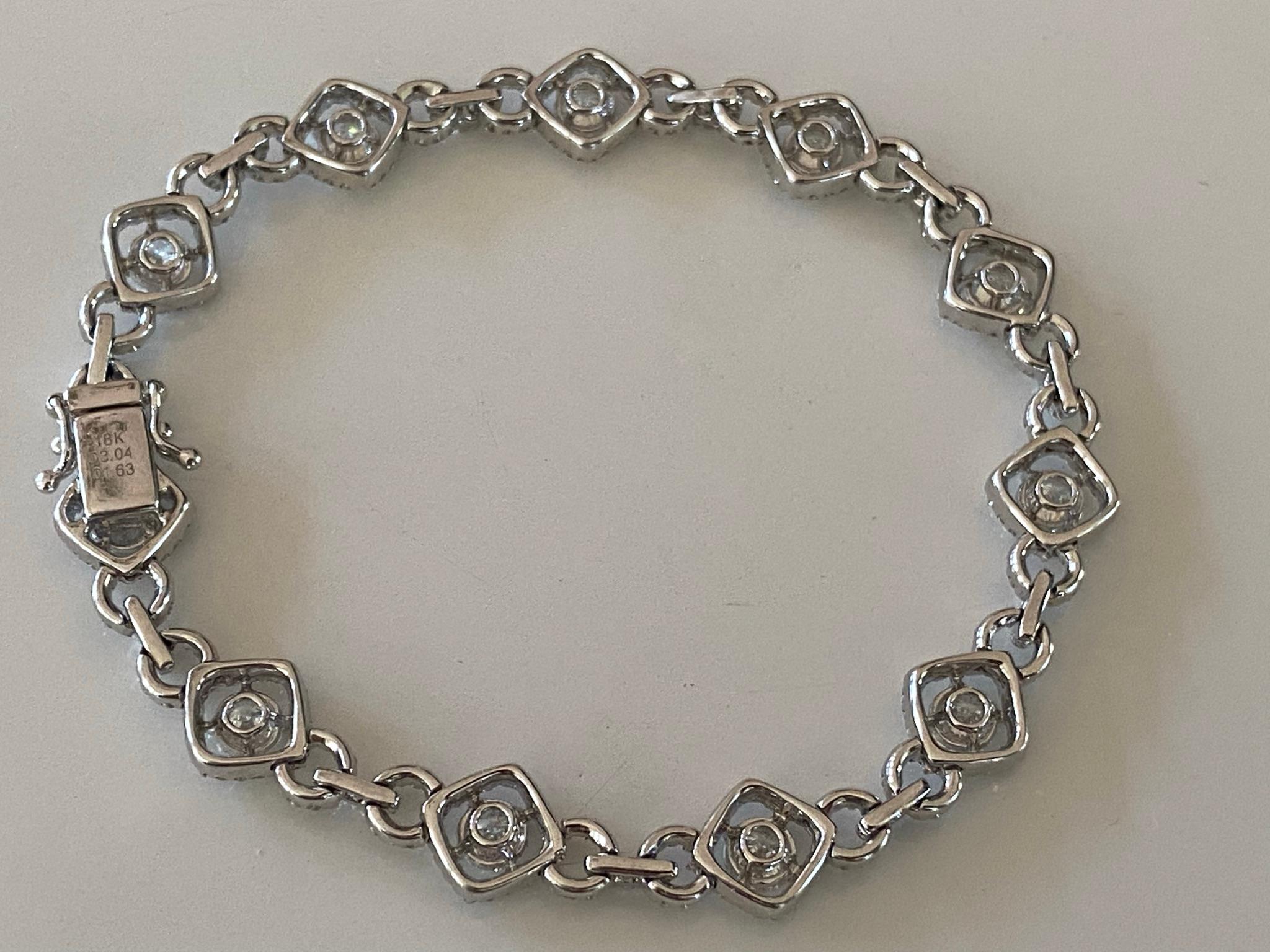 Contemporary Diamond Halo Link Bracelet For Sale