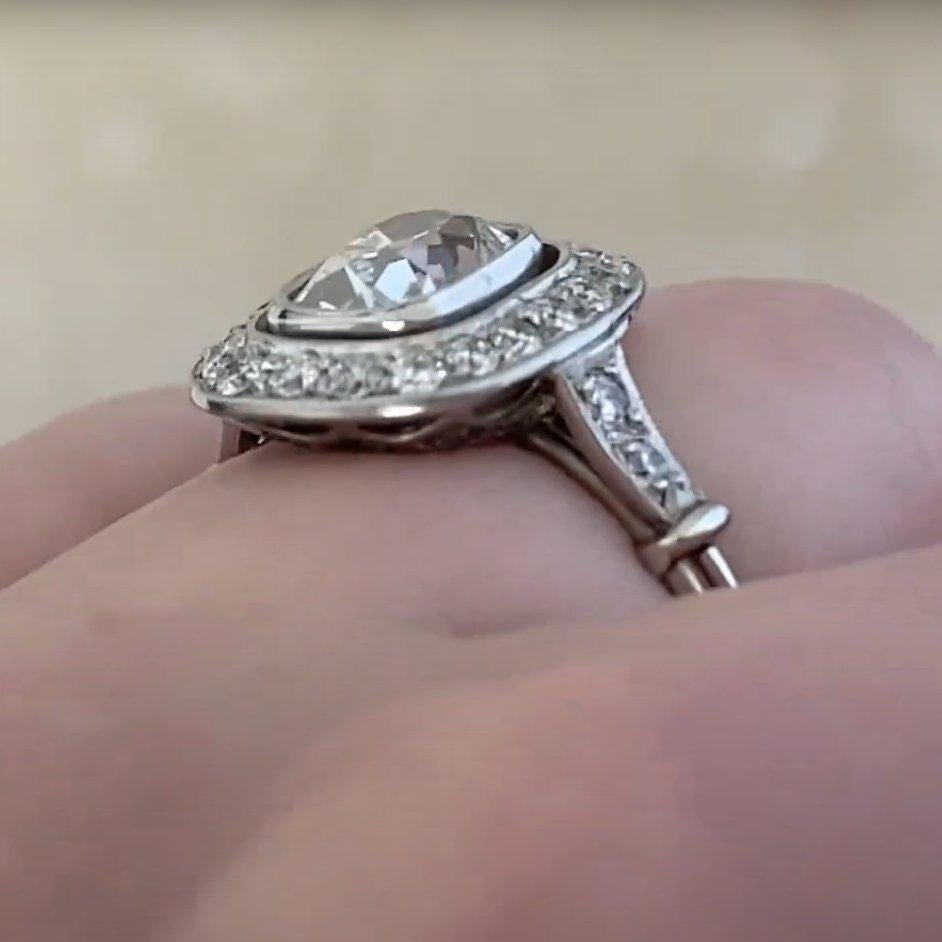 Anello aureola con diamante taglio cuscino (GIA circa 1,20 carati), platino In condizioni ottime in vendita a New York, NY