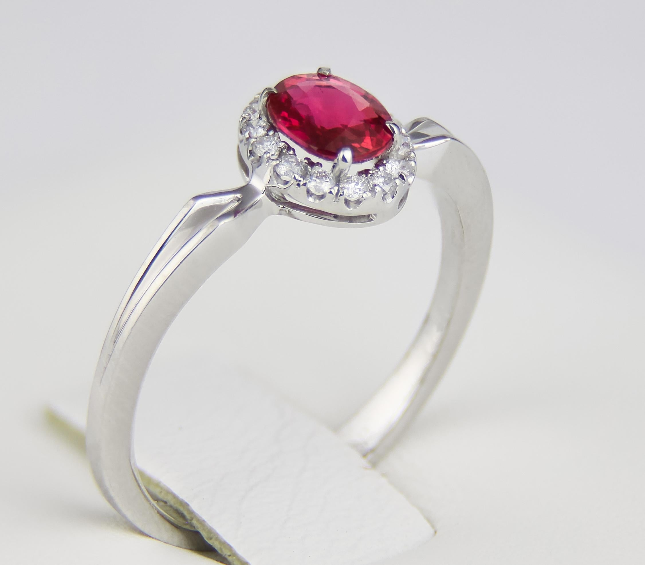 Women's Diamond halo ruby ring.  For Sale