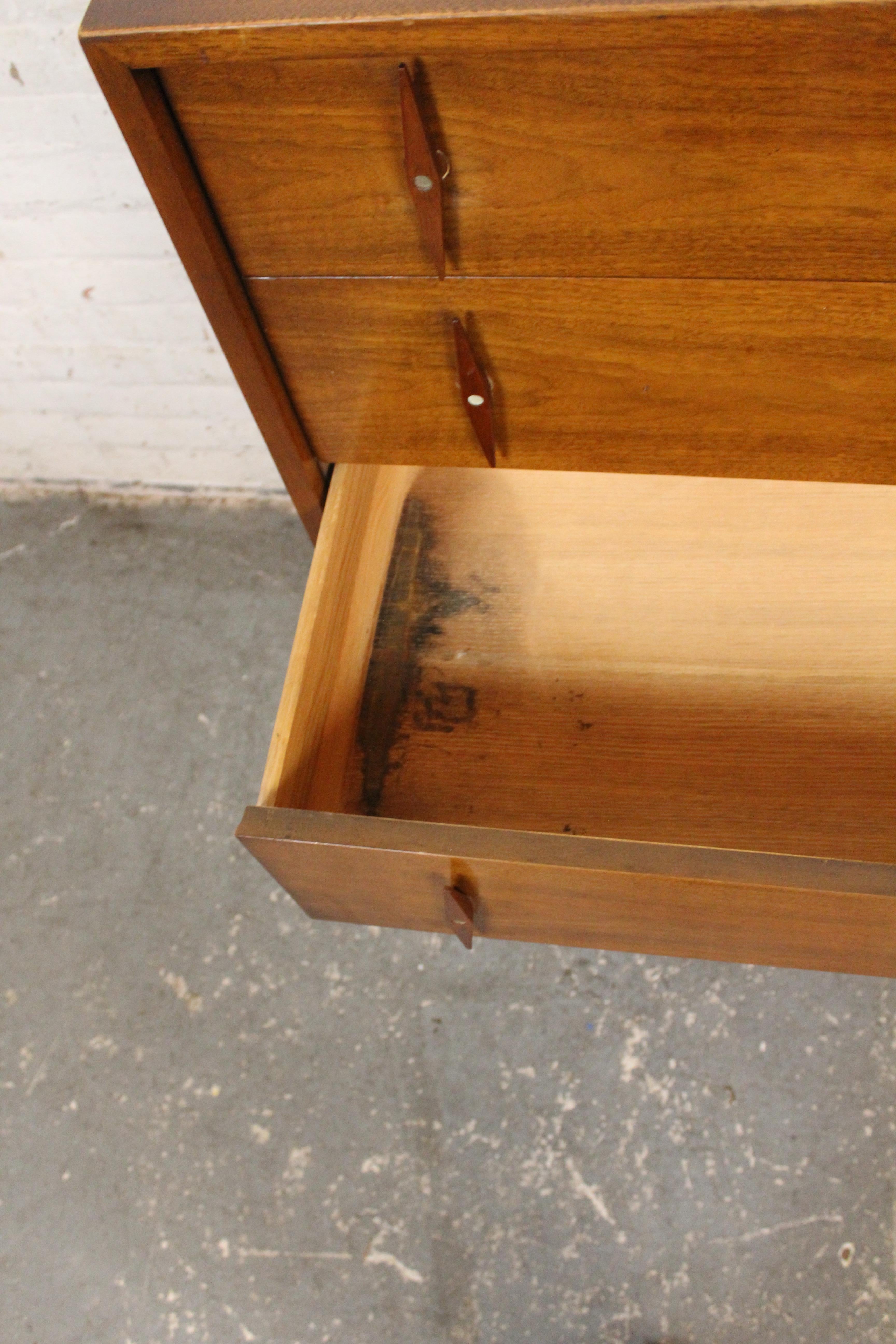 Diamond Handle Dresser by American of Martinsville For Sale 5