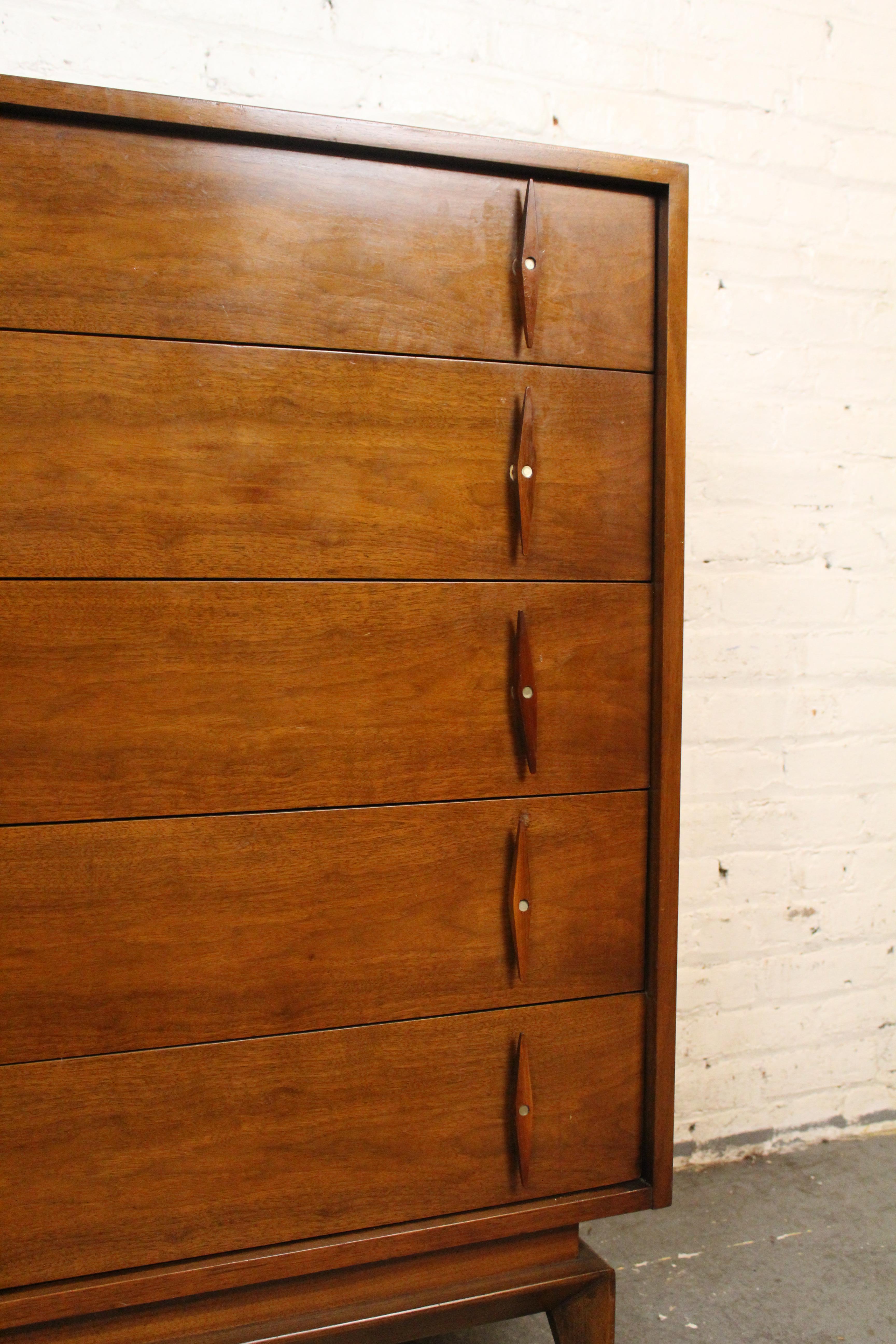 Walnut Diamond Handle Dresser by American of Martinsville For Sale