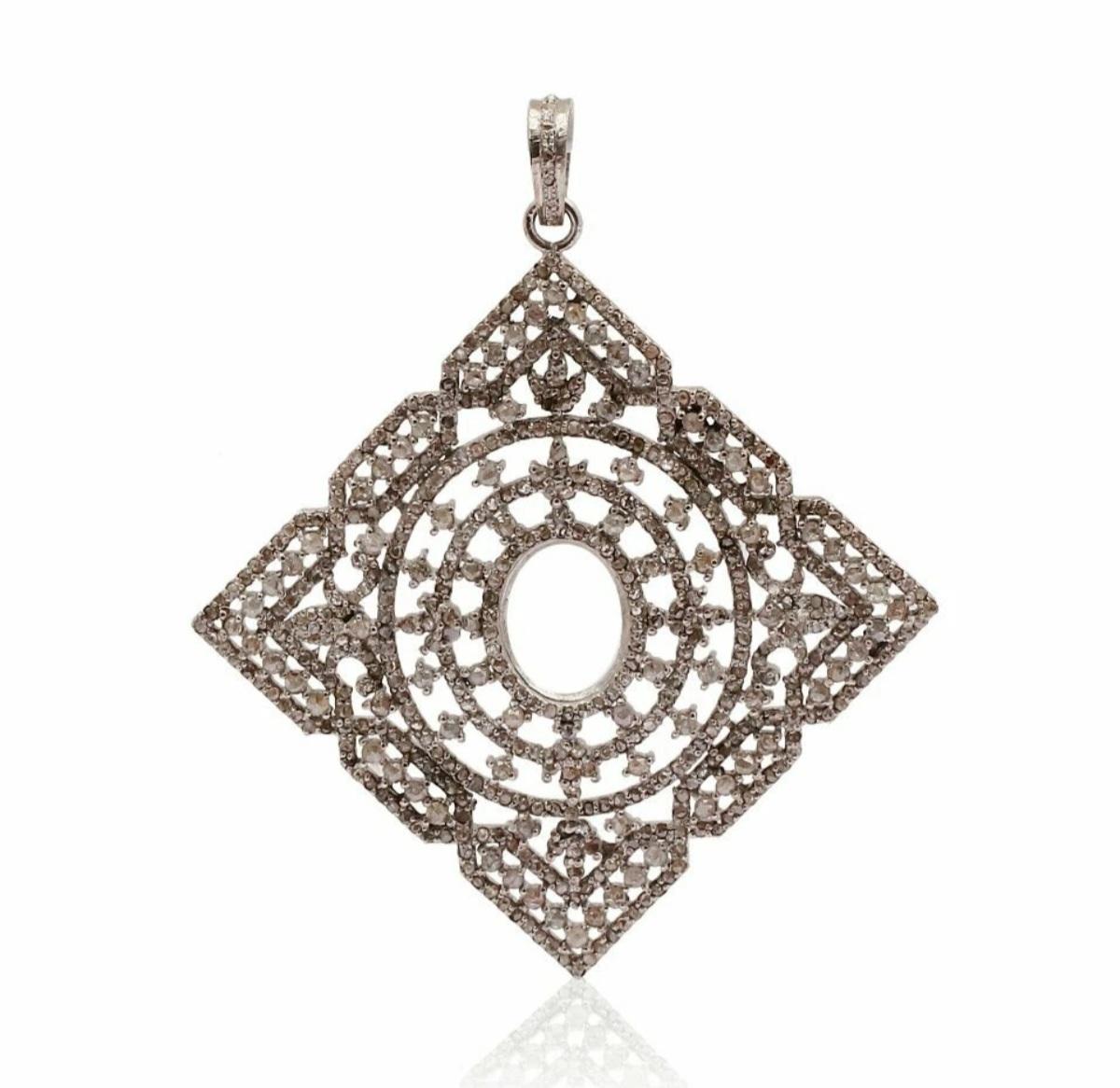 Pendentif en diamant fait main Charm 925 Silver Pave Diamond Antique Pendentif Gift.

Métal de base
Argent sterling, 925 pièces pour 1000
Métal
Argenterie sterling
Forme de la pierre principale
Ronde
Forme du pendentif
Carré
Taille
39mm