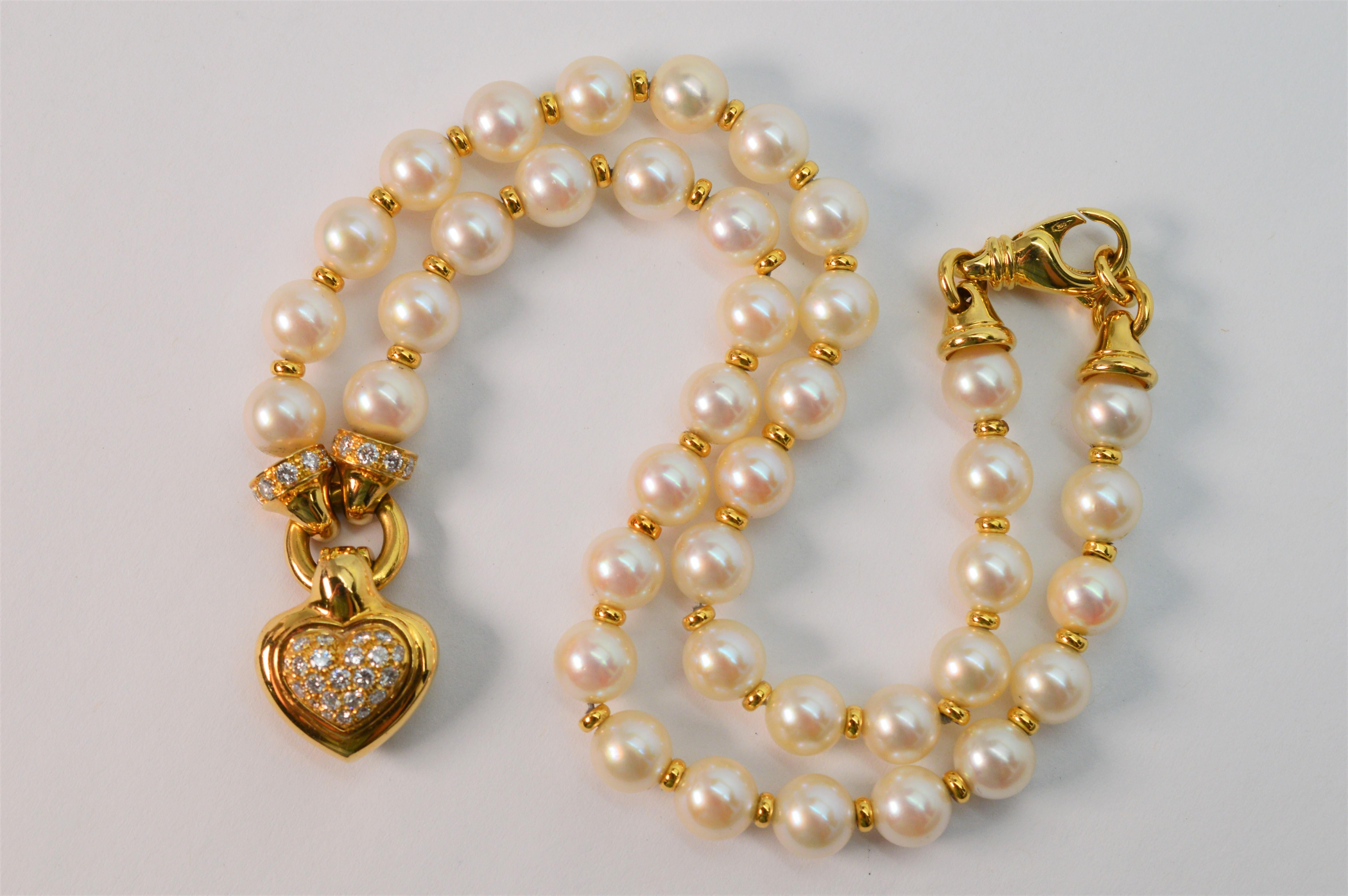 Collier à breloques cœur en or jaune 18 carats avec perles et diamants en vente 6