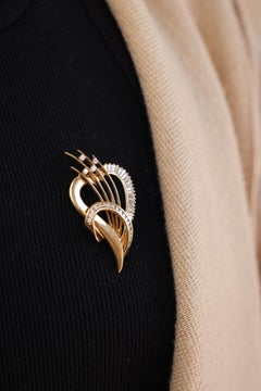 Diamond Heart & Arrows Gold Brooch