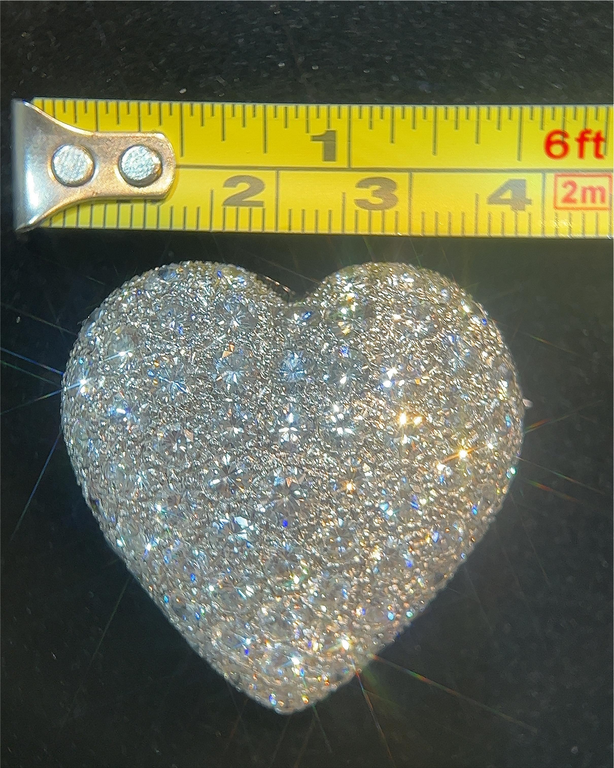 Diamond Heart Brooch (5cts) In Excellent Condition For Sale In London, GB