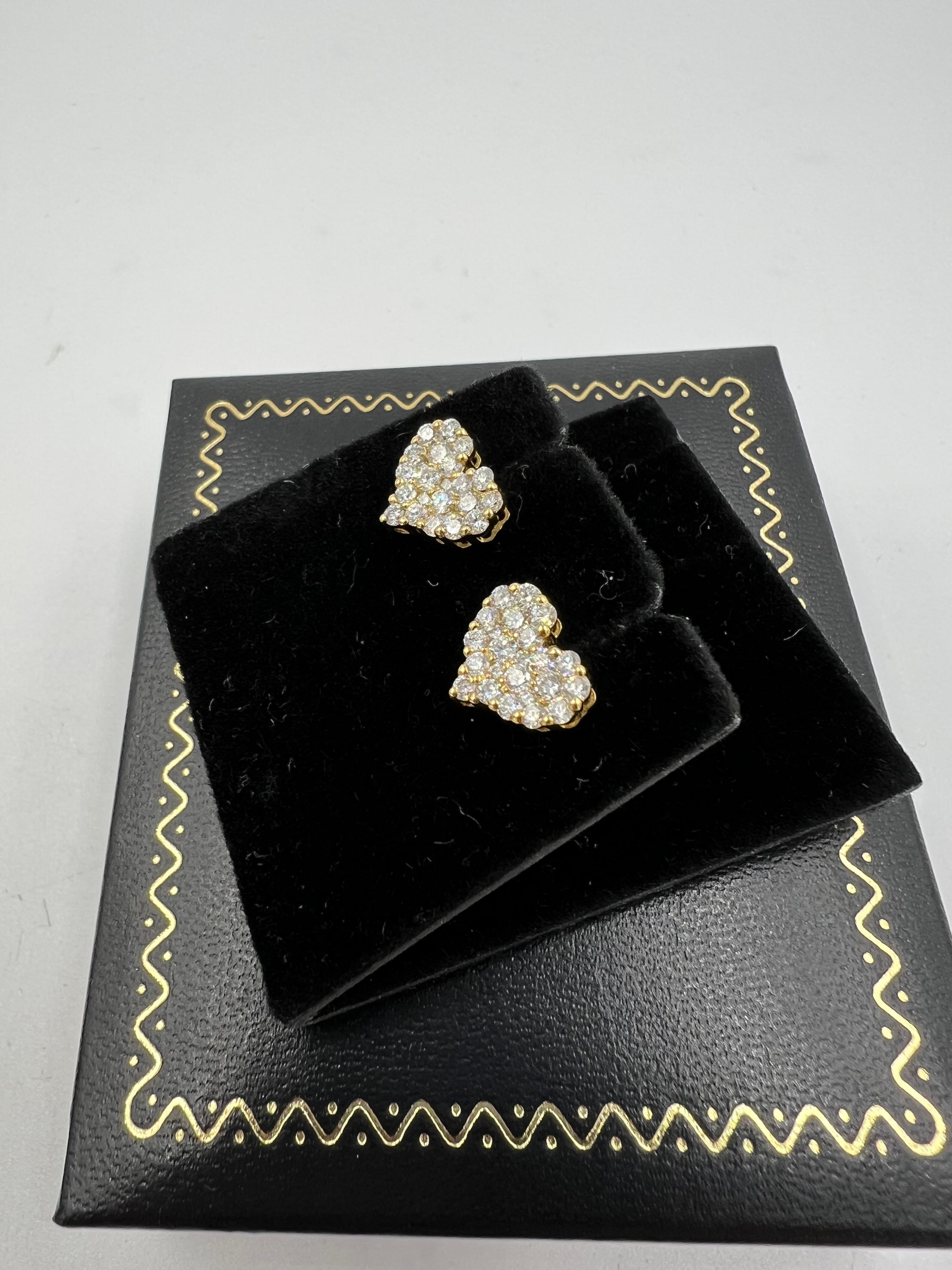Women's or Men's Diamond Heart Cluster 18k Yellow Gold Stud Earrings For Sale