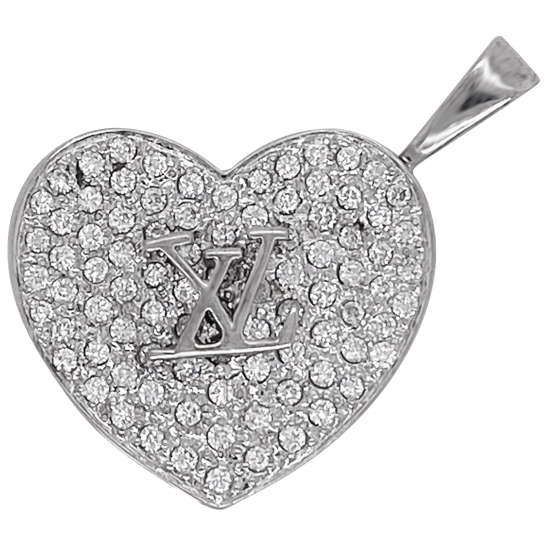 Diamond Heart Locket, 18k White Gold, LV Design, Gift, Neck Mess, Photo Frame