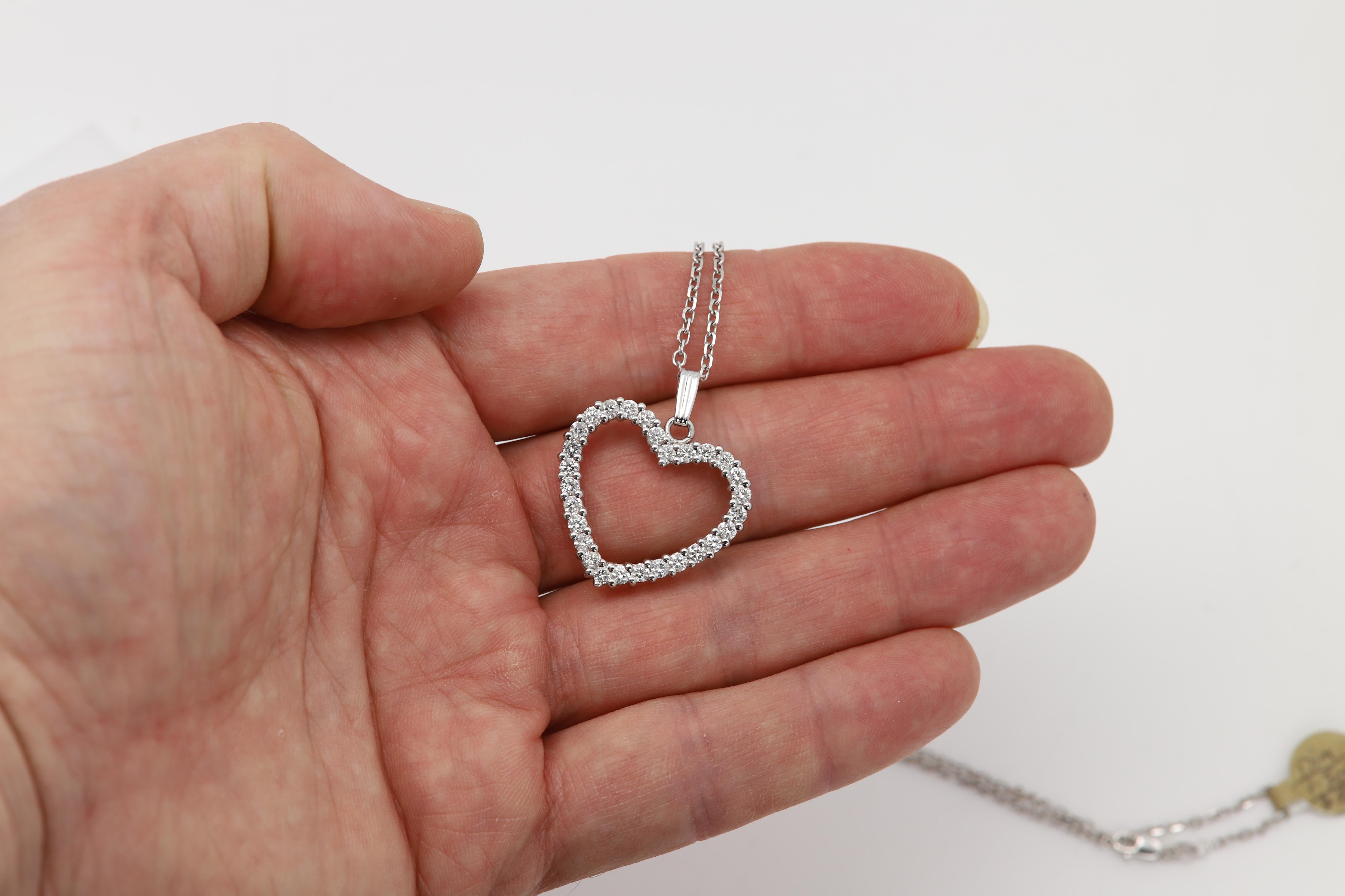 Women's Diamond Heart Necklace 14 Karat White Gold Natural Diamonds Heart Pendant For Sale