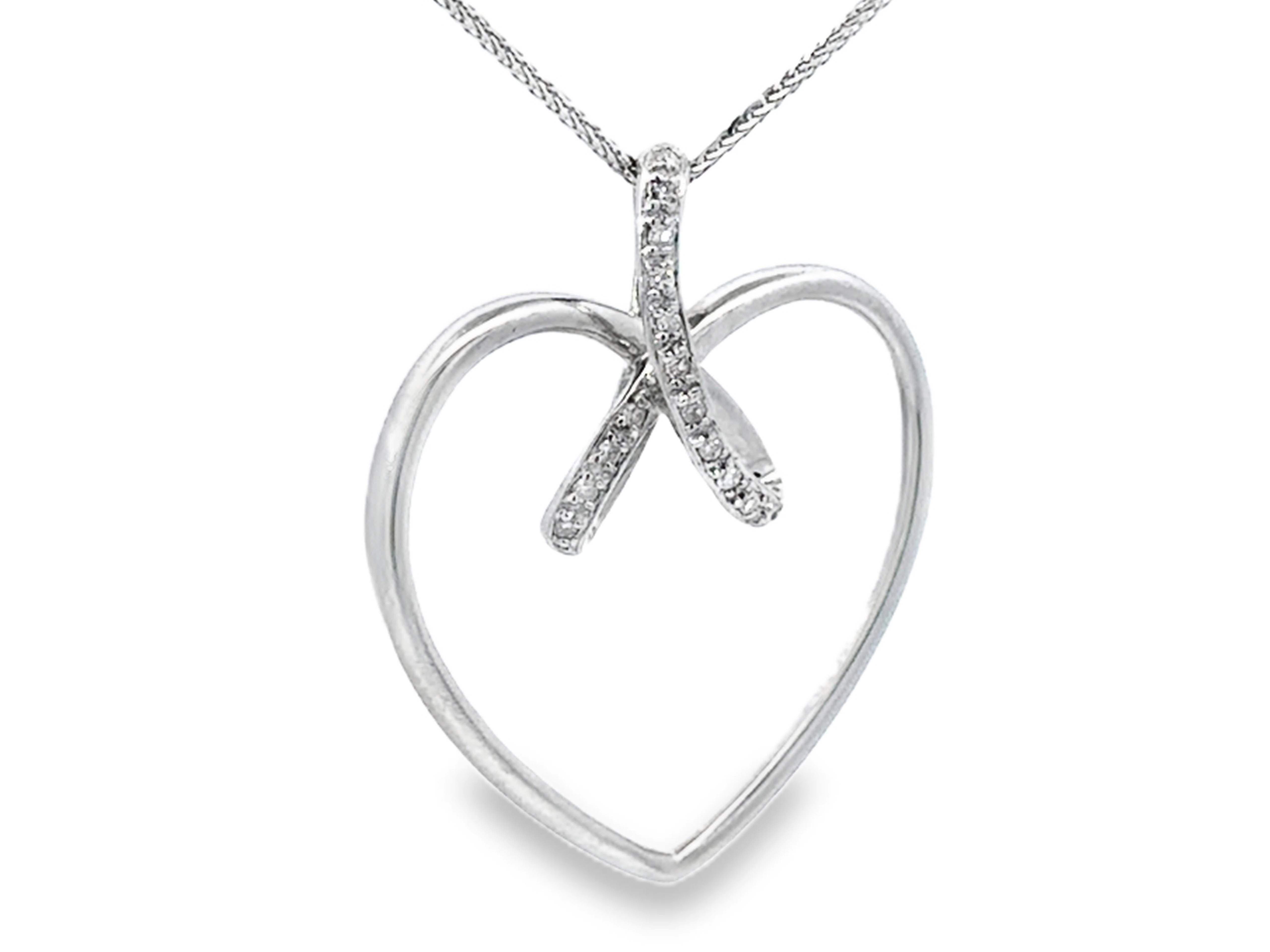 Modern Diamond Heart Necklace 14k White Gold For Sale