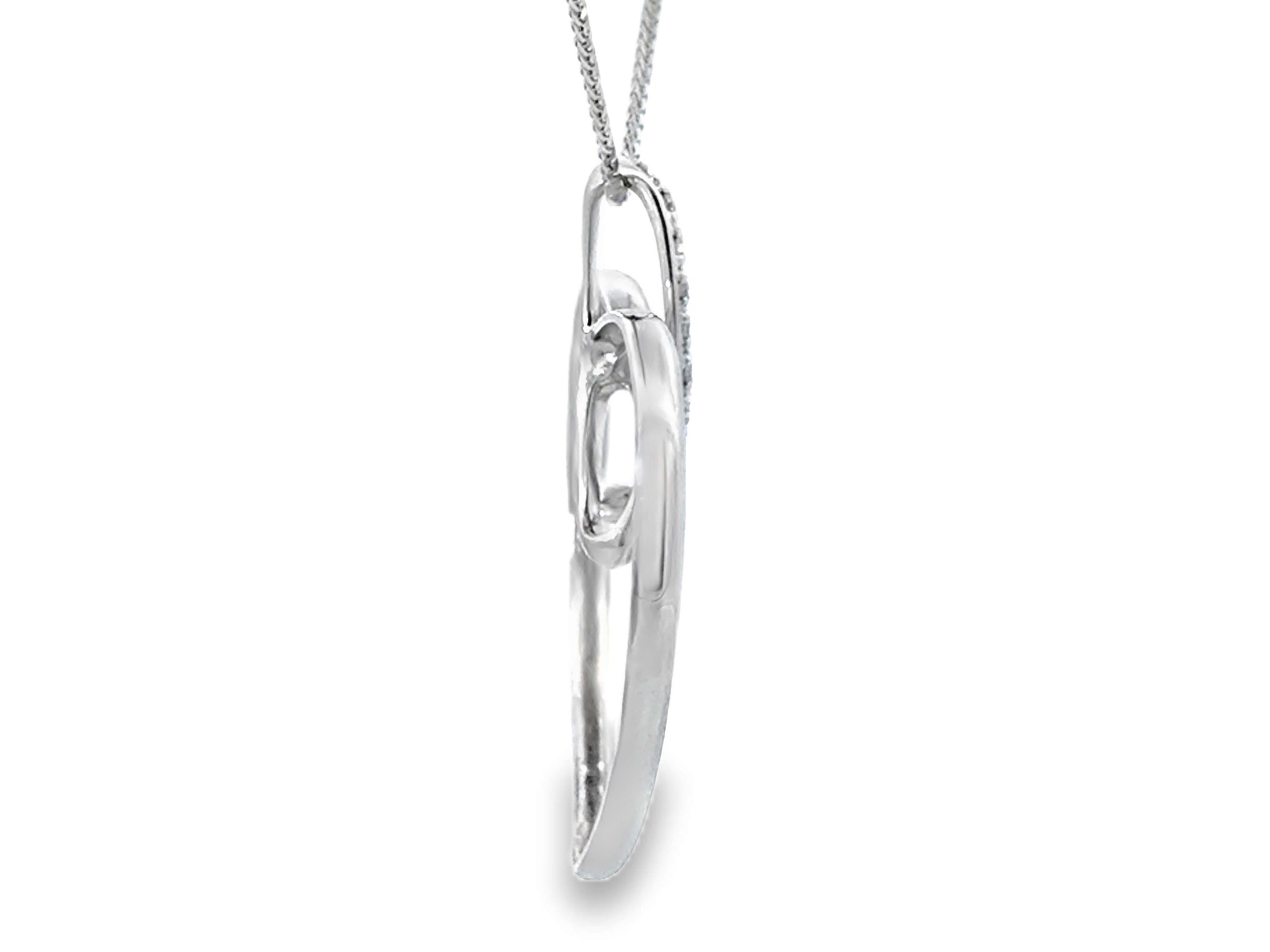 Diamond Heart Necklace 14k White Gold In Excellent Condition For Sale In Honolulu, HI