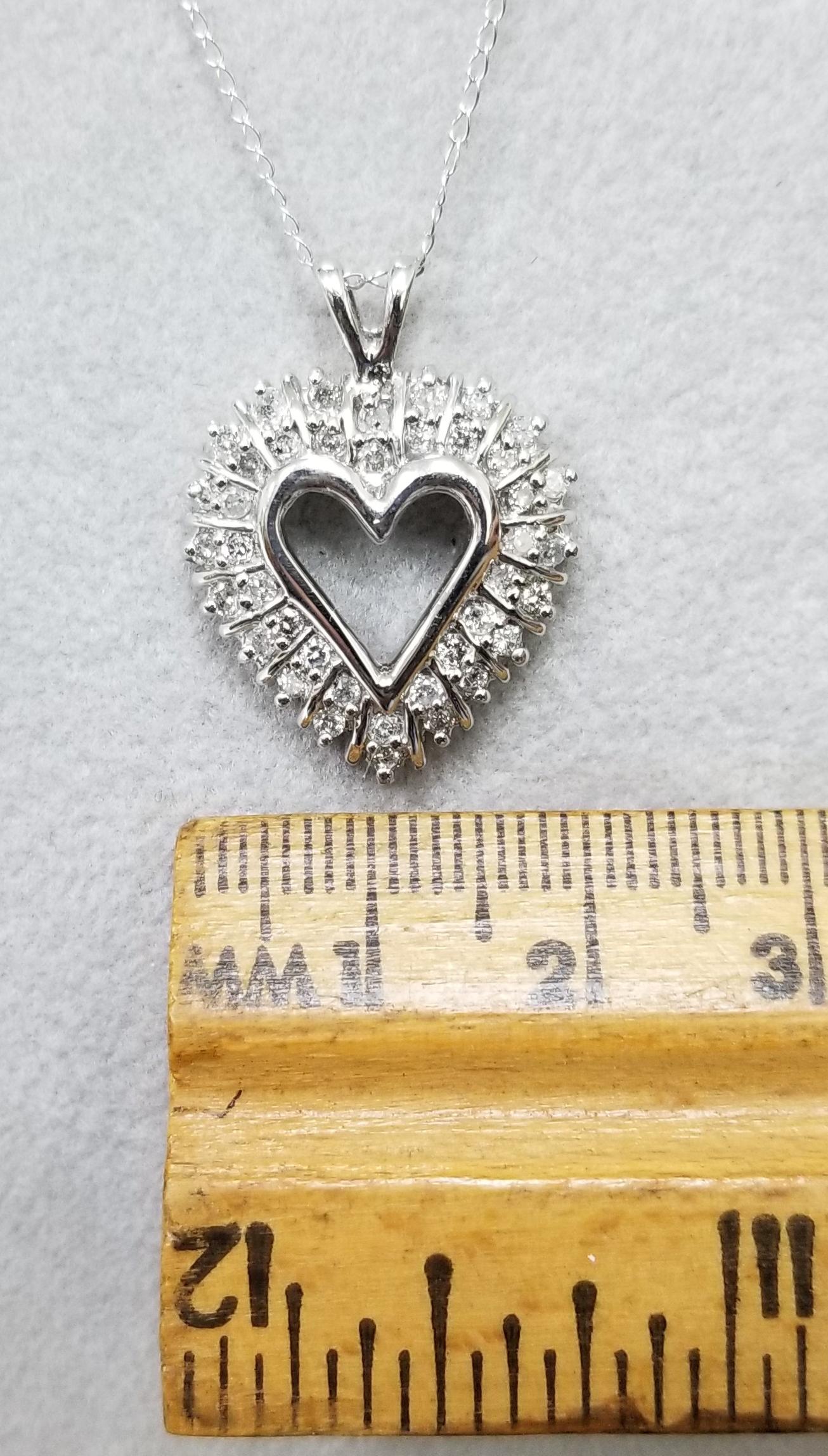 Round Cut Diamond Heart Necklace For Sale