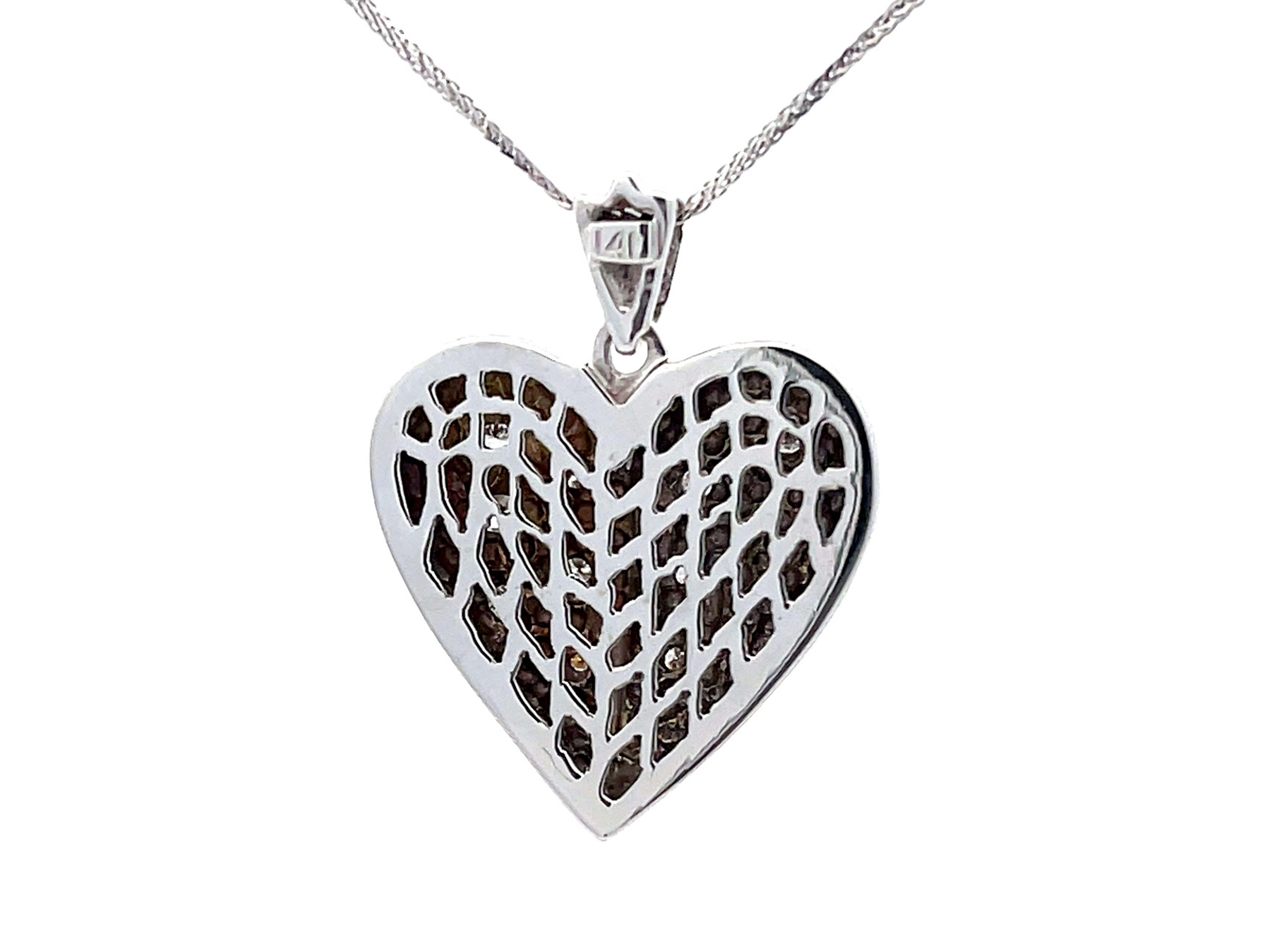 Diamond Heart Necklace in 14k White Gold For Sale 1