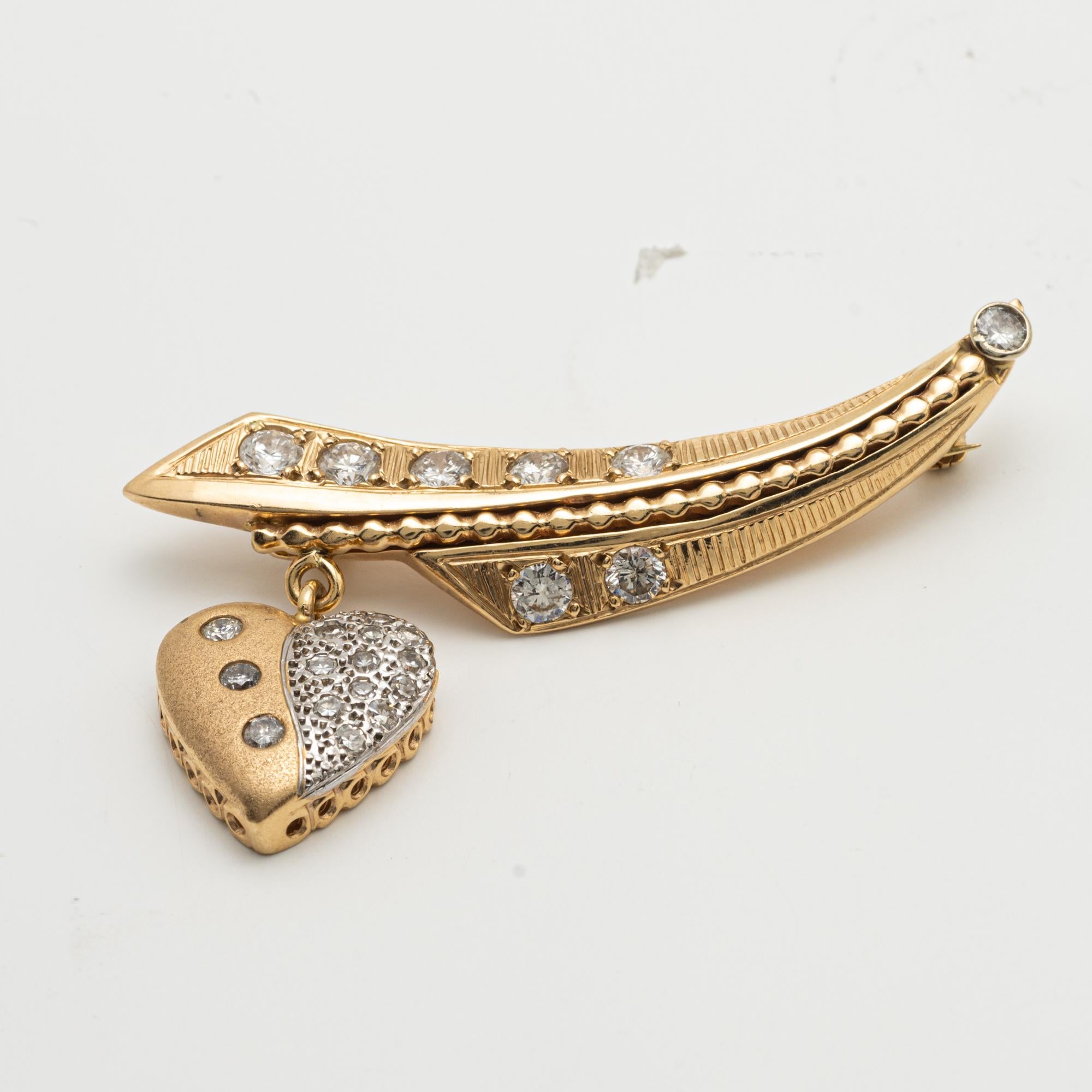 Round Cut Diamond Heart Pendant-Brooch For Sale