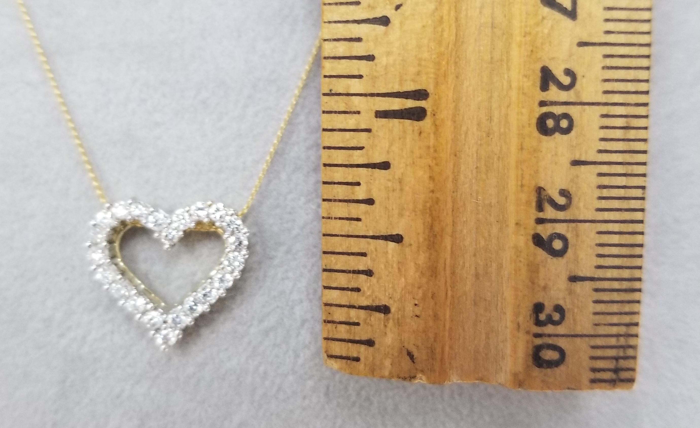 Diamond Heart Pendant In New Condition In Los Angeles, CA