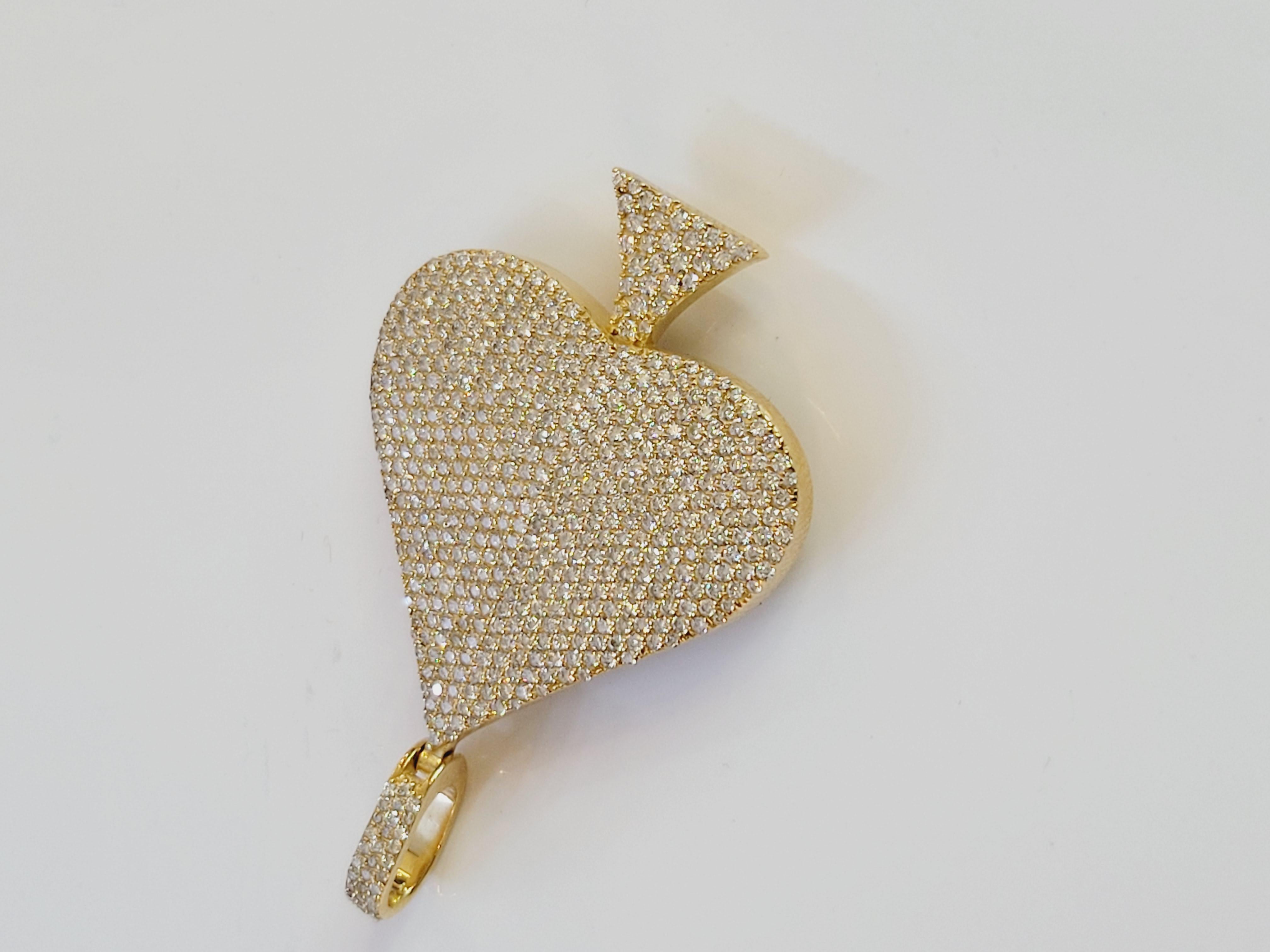 Women's or Men's Diamond Heart Pendant in 14k Yellow Gold For Sale