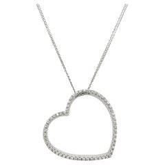 Ciondolo con cuore di diamante in oro bianco 18 ct, 0,40 ct di diamanti naturali