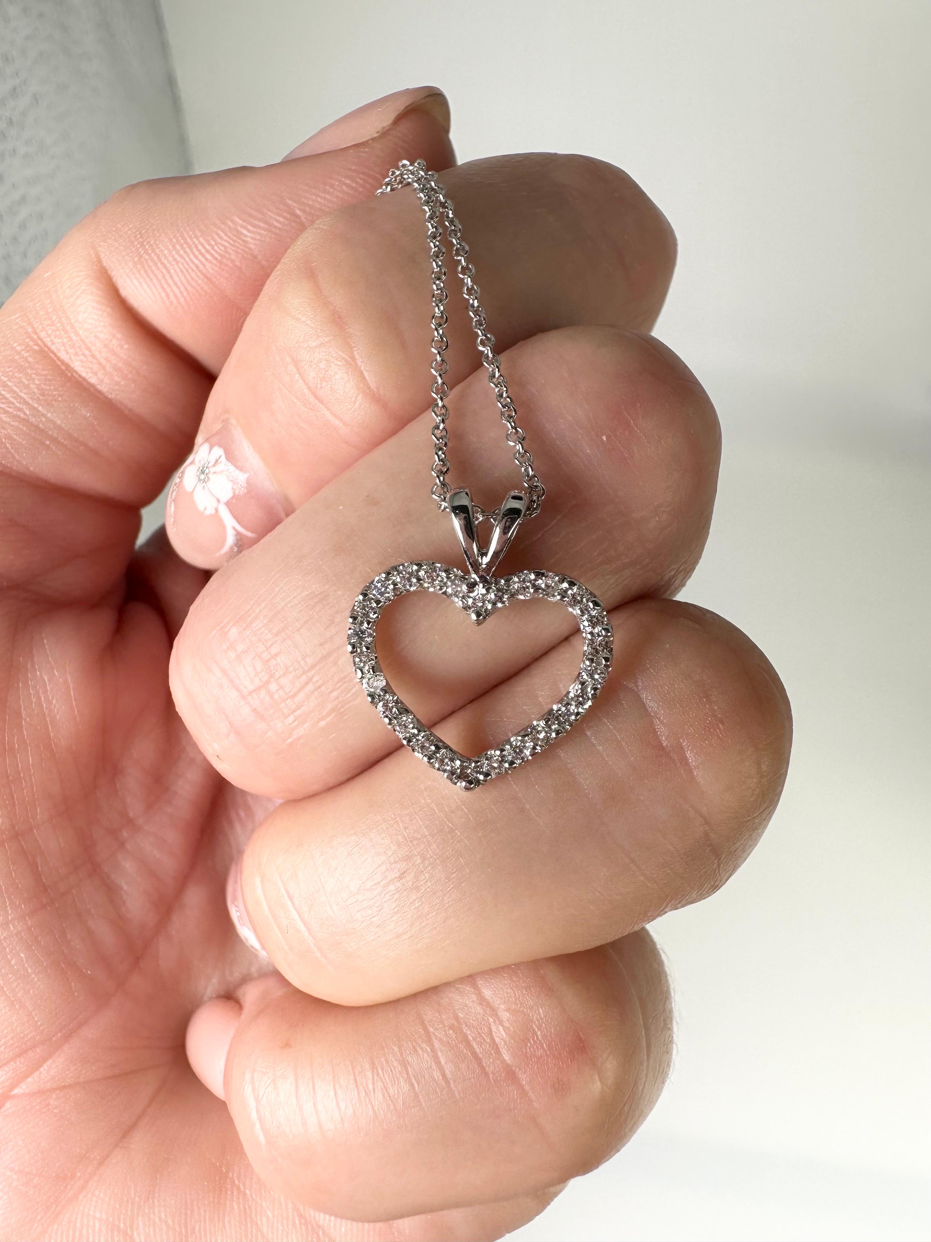 Diamond Heart Pendant Necklace 14 Karat White Gold Modern Heart Necklace For Sale 1