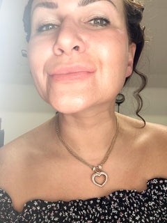 Diamond heart pendant necklace 14KT yellow gold with unique presentation