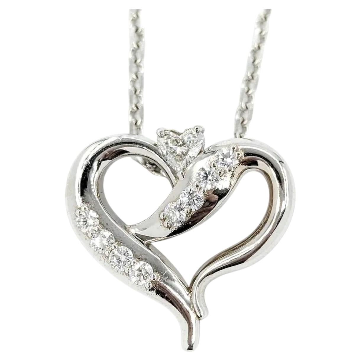 Collana con ciondolo a forma di cuore con diamante in oro bianco 14k