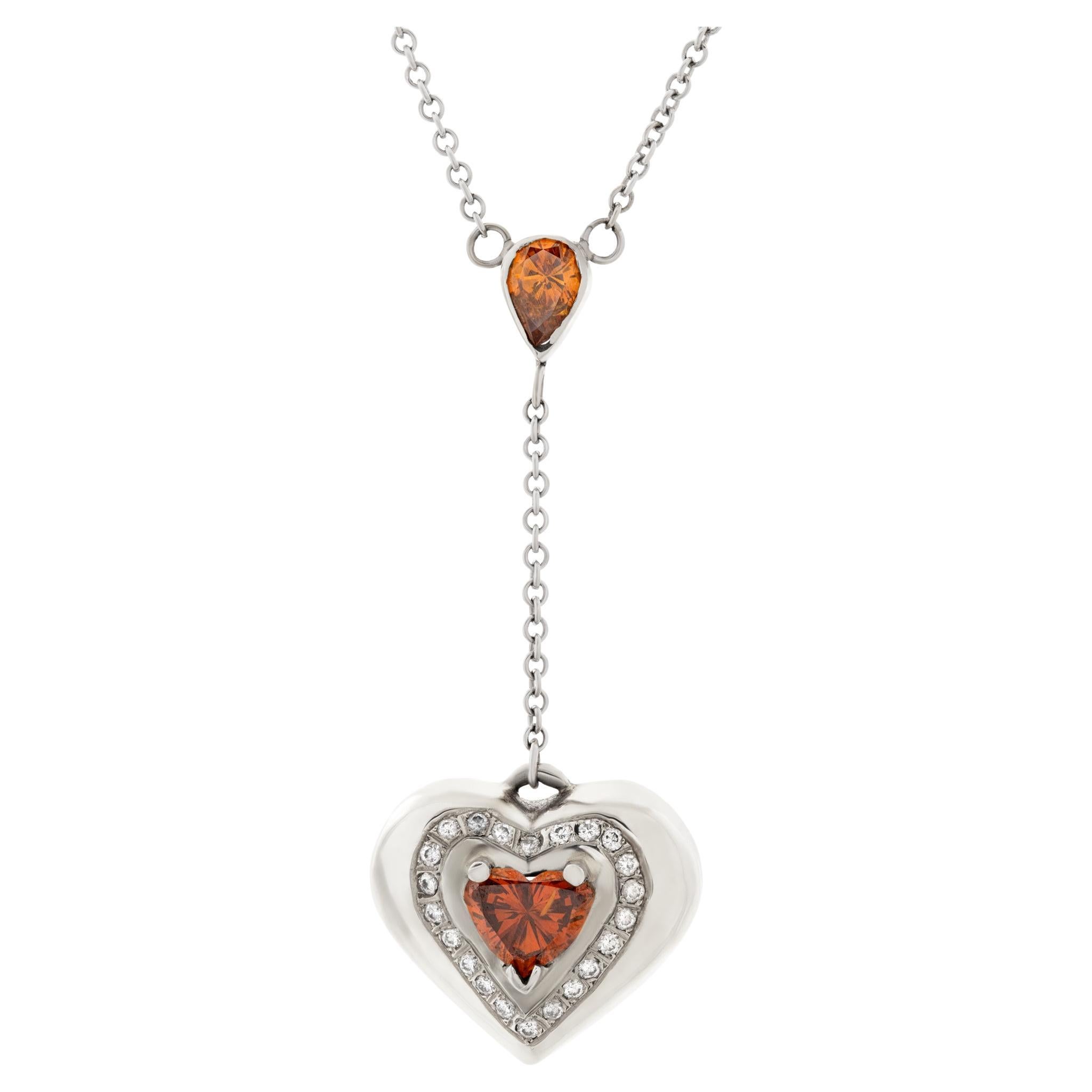 Diamond heart pendant necklace in 18k white gold For Sale