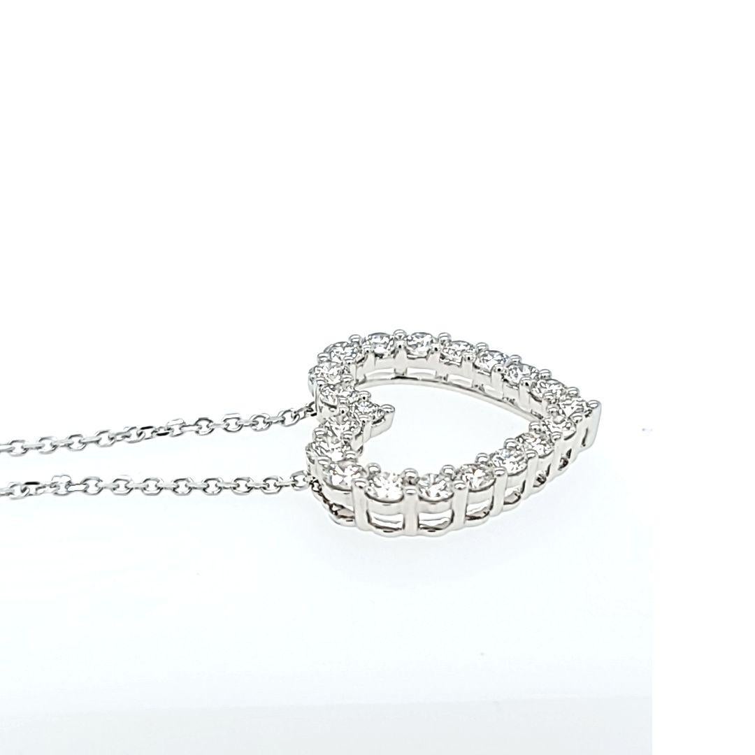 Diamant-Herz-Anhänger-Halskette aus Weißgold (Rundschliff) im Angebot