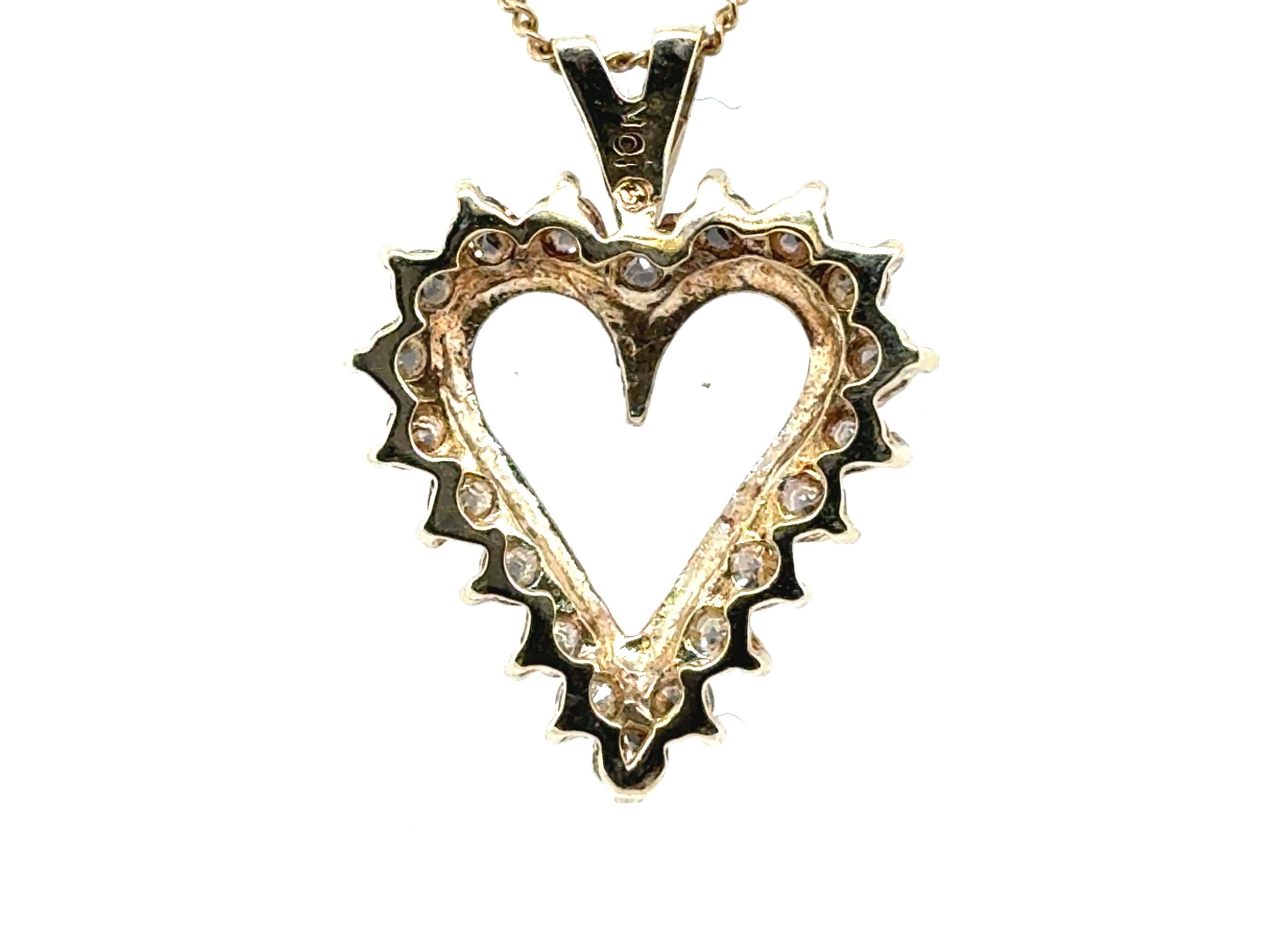 Taille ronde Collier pendentif cœur en diamant Natural Mined 1ct or jaune fête des mères en vente